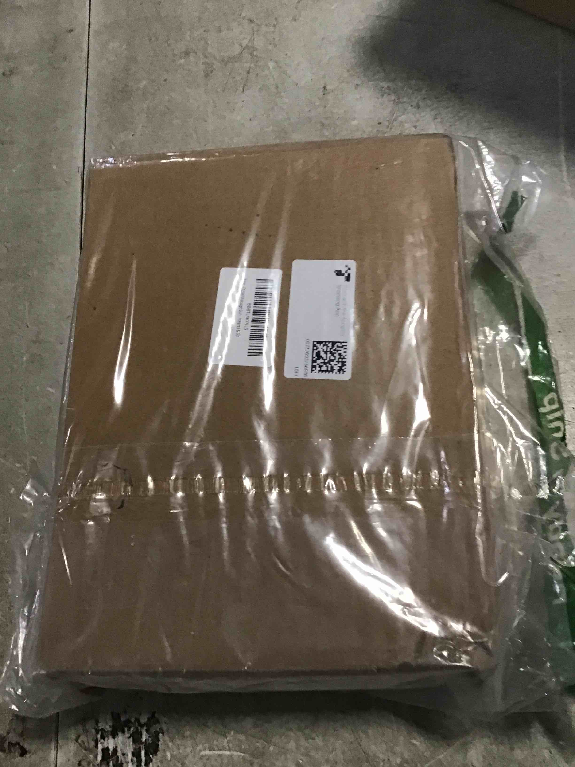 https://s3.amazonaws.com/lotting-images-prod/bidfta/PNK2097609_1741356415221.jpeg