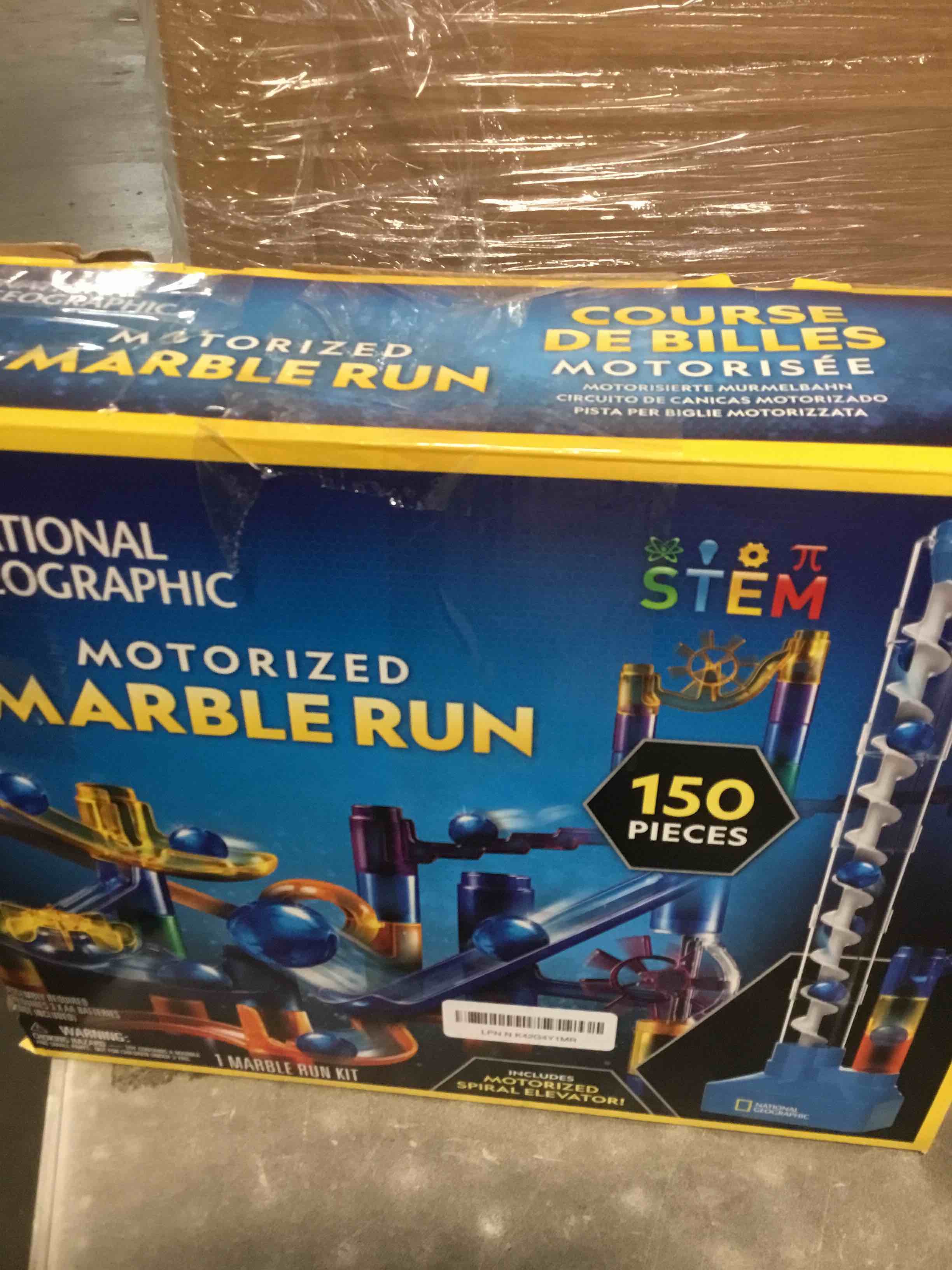 https://s3.amazonaws.com/lotting-images-prod/bidfta/PNK2100207_1739460042911.jpeg