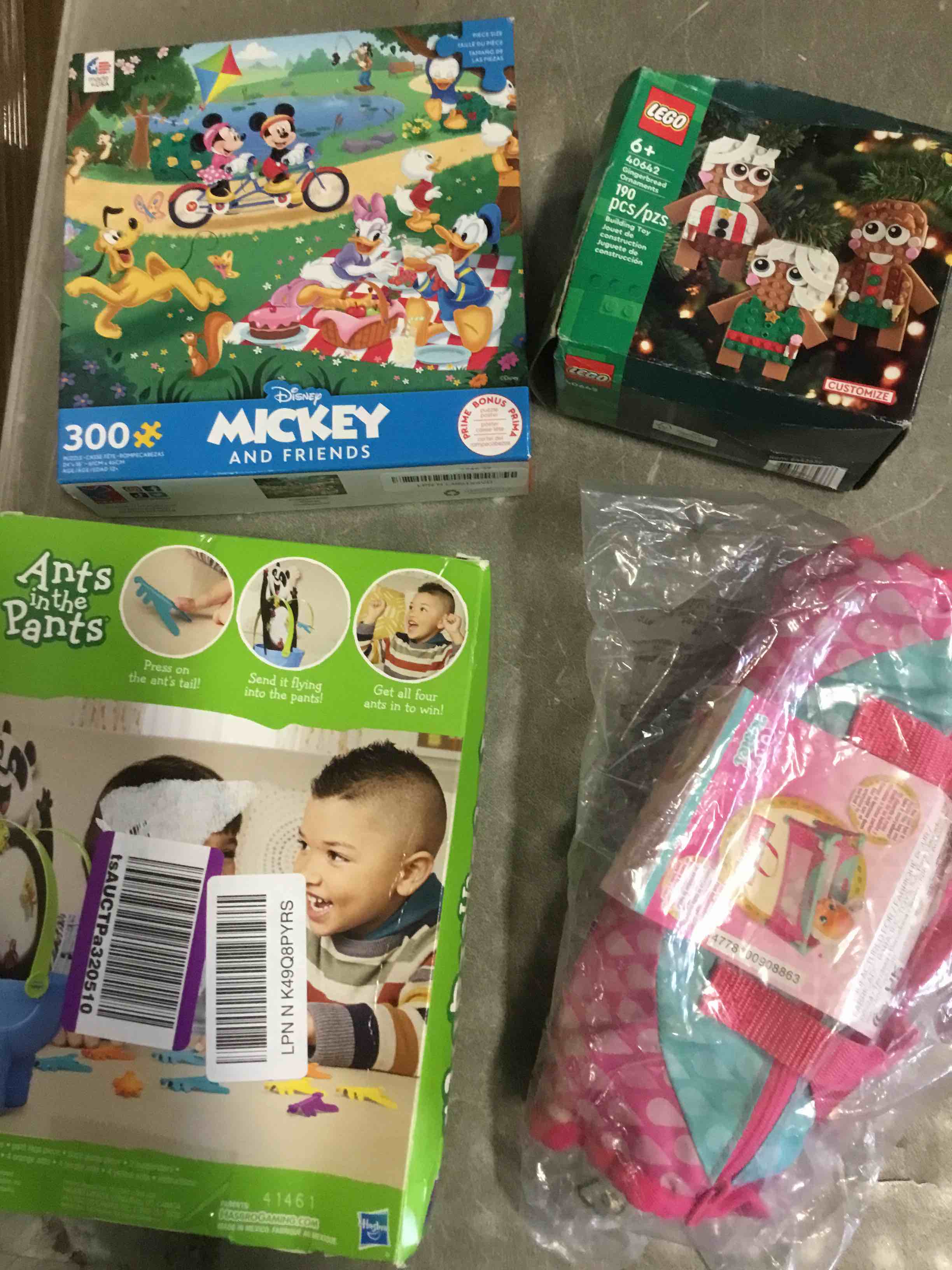 https://s3.amazonaws.com/lotting-images-prod/bidfta/PNK2100235_1739464998924.jpeg