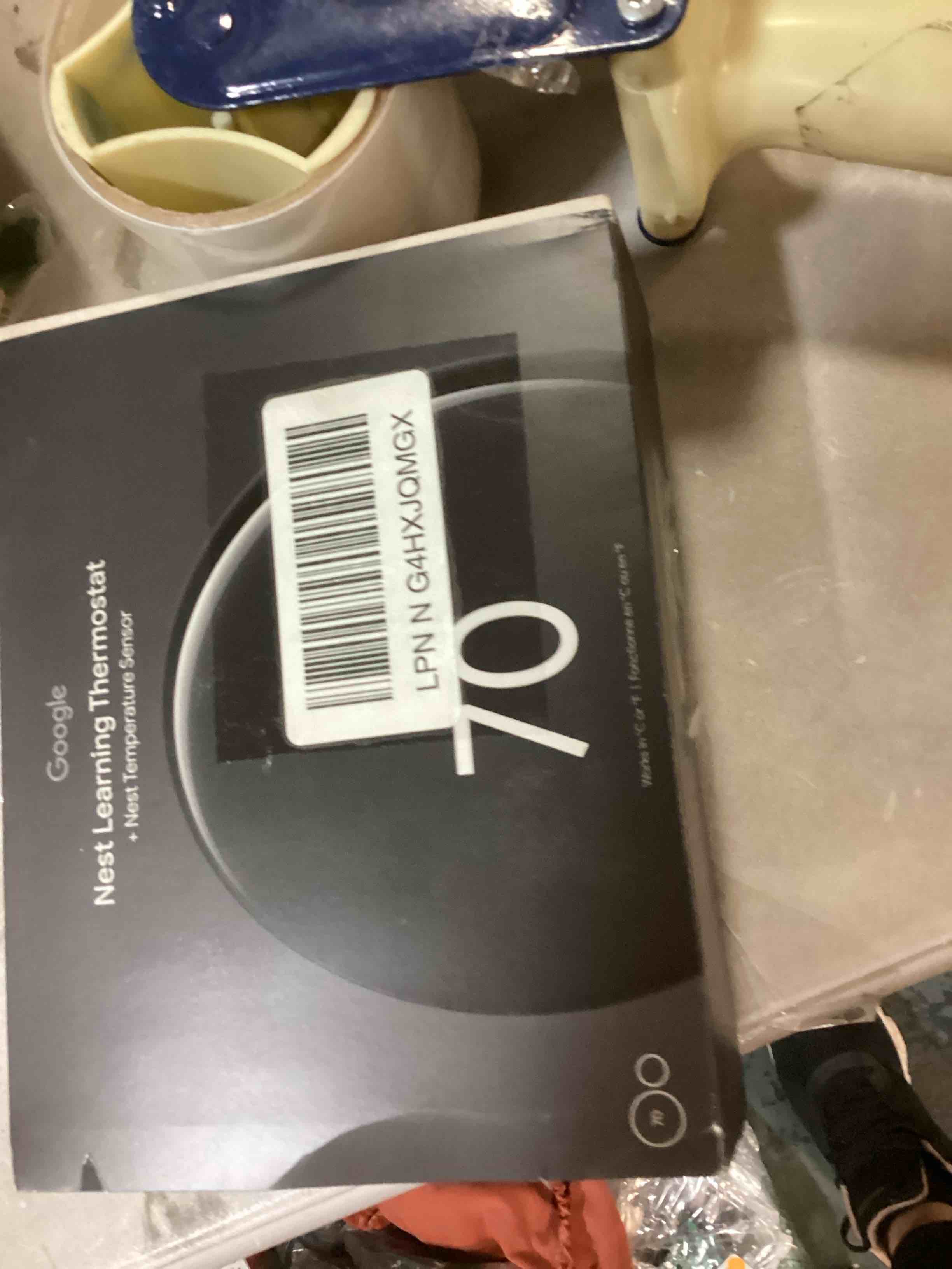 https://s3.amazonaws.com/lotting-images-prod/bidfta/PNK2101641_1738870024948.jpeg