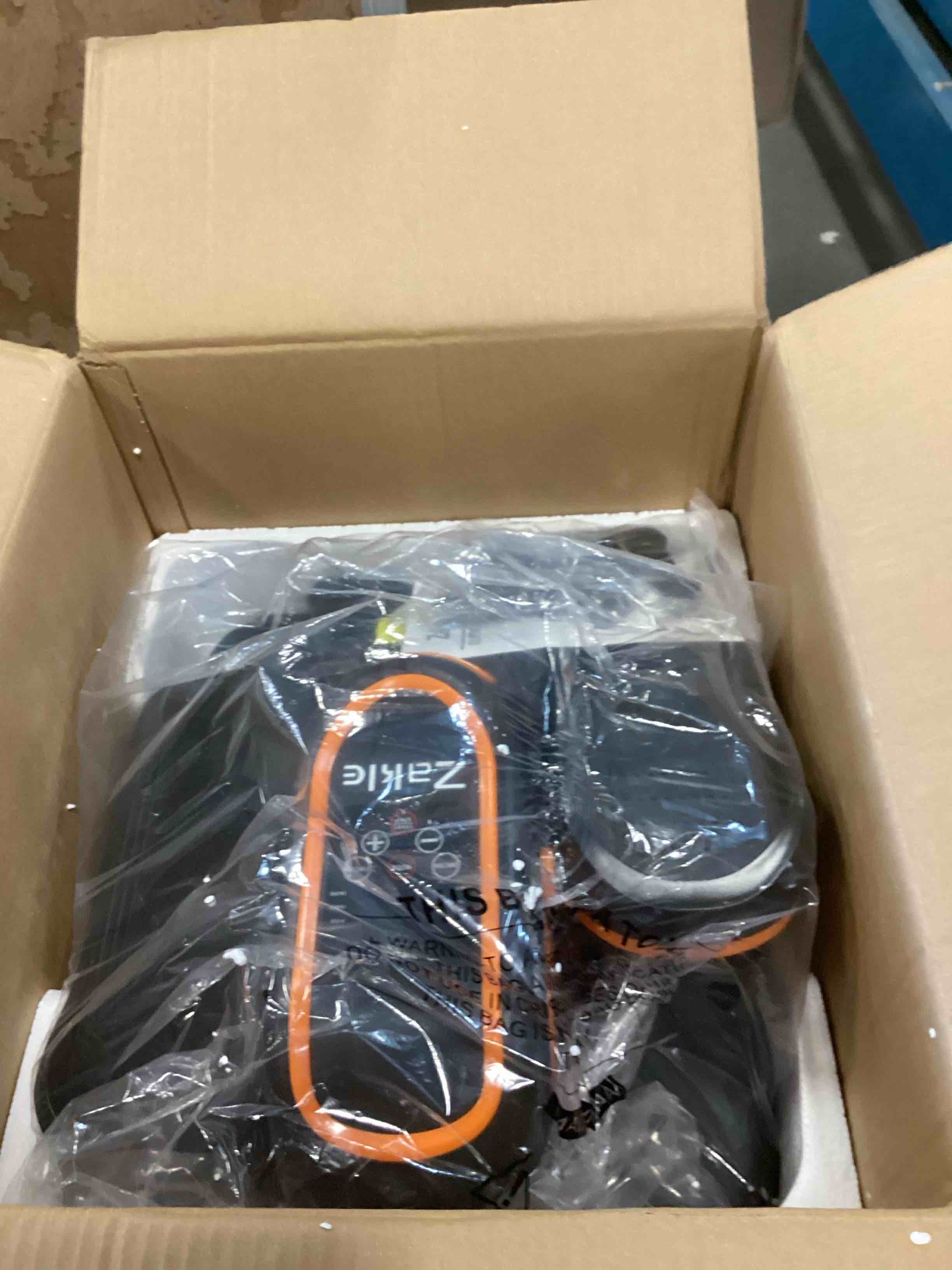 https://s3.amazonaws.com/lotting-images-prod/bidfta/PNK2103096_1739551214138.jpeg
