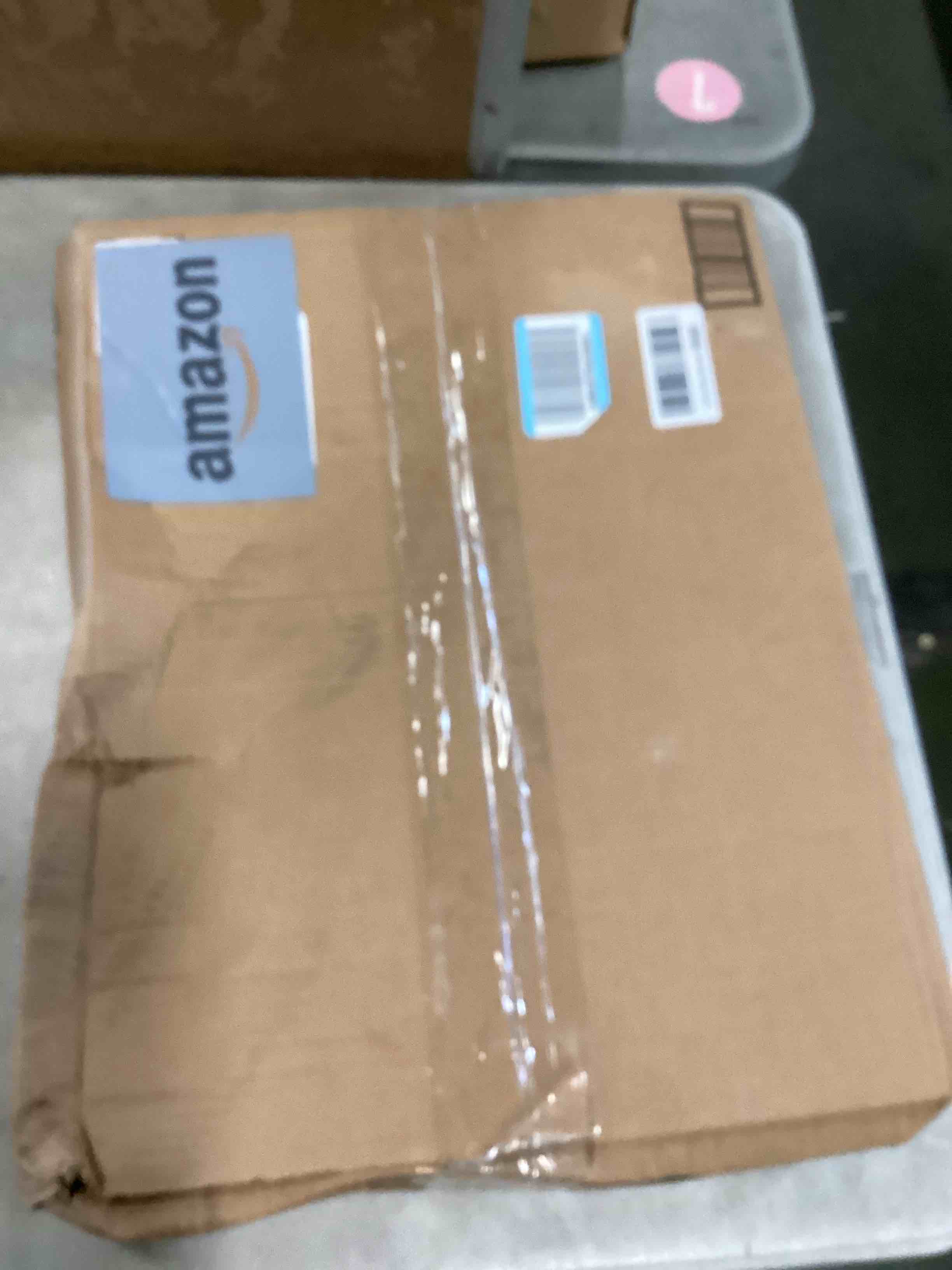 https://s3.amazonaws.com/lotting-images-prod/bidfta/PNK2103119_1739553293575.jpeg