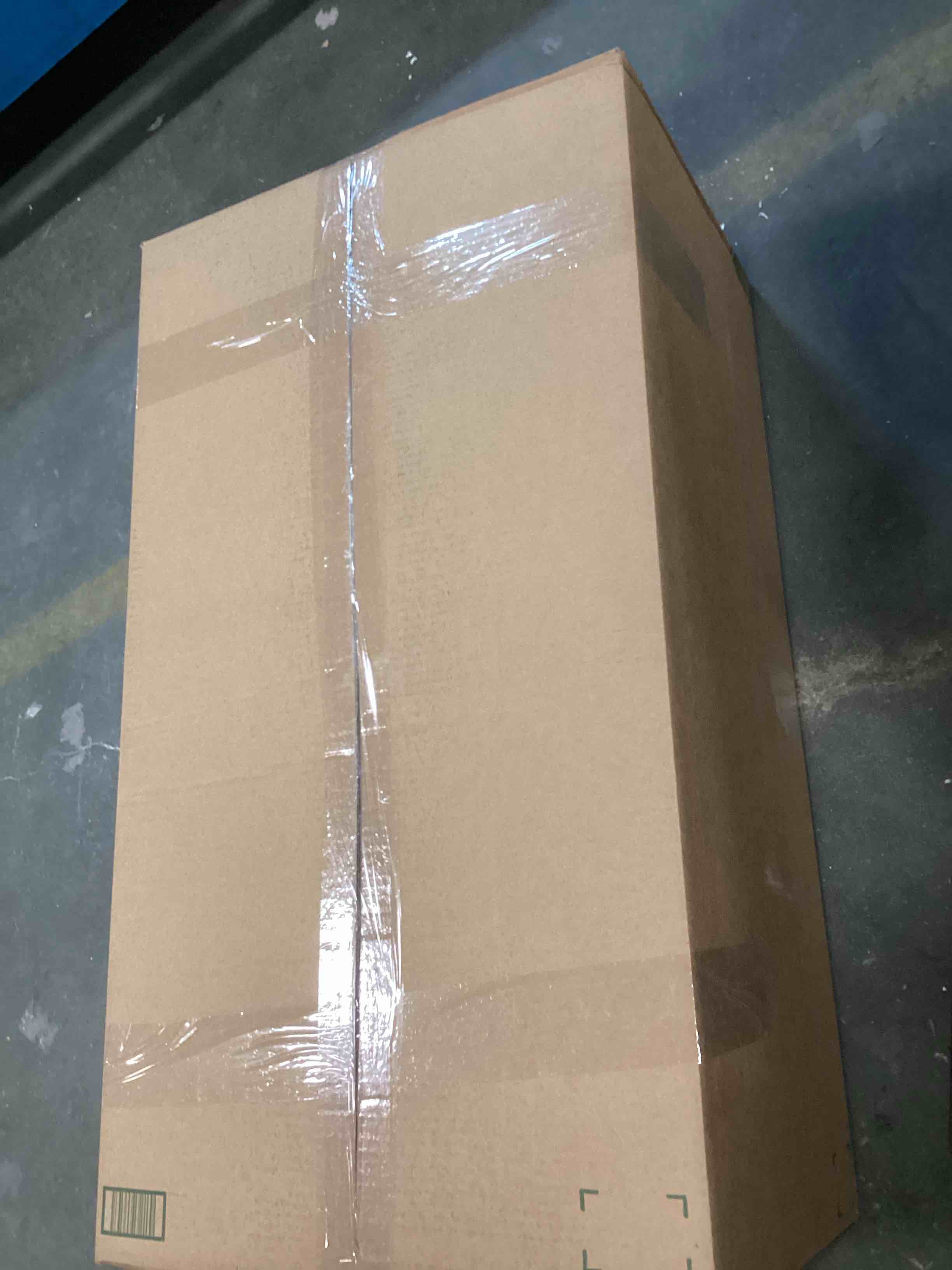 https://s3.amazonaws.com/lotting-images-prod/bidfta/PNK2103620_1739821070446.jpeg