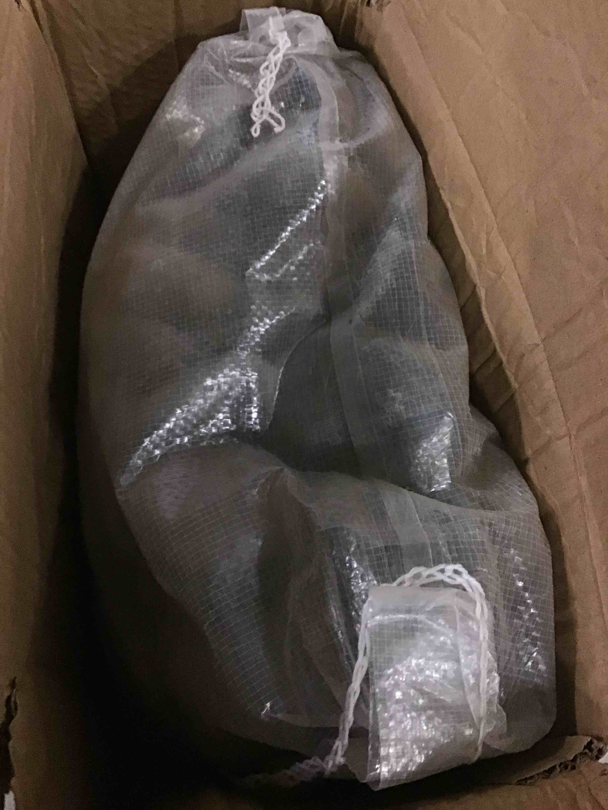 https://s3.amazonaws.com/lotting-images-prod/bidfta/PNK2105477_1739453397656.jpeg