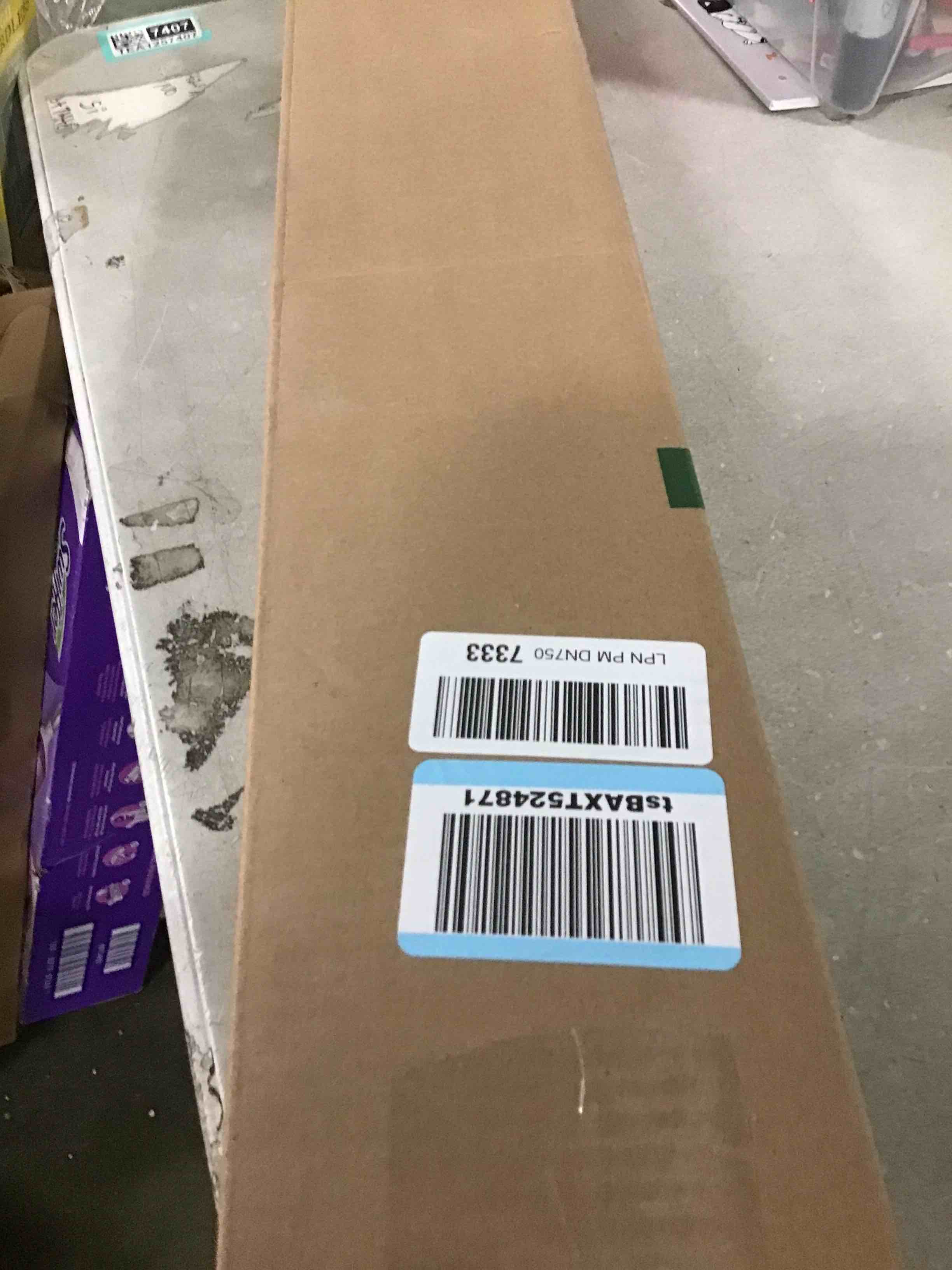 https://s3.amazonaws.com/lotting-images-prod/bidfta/PNK2105506_1739456619032.jpeg