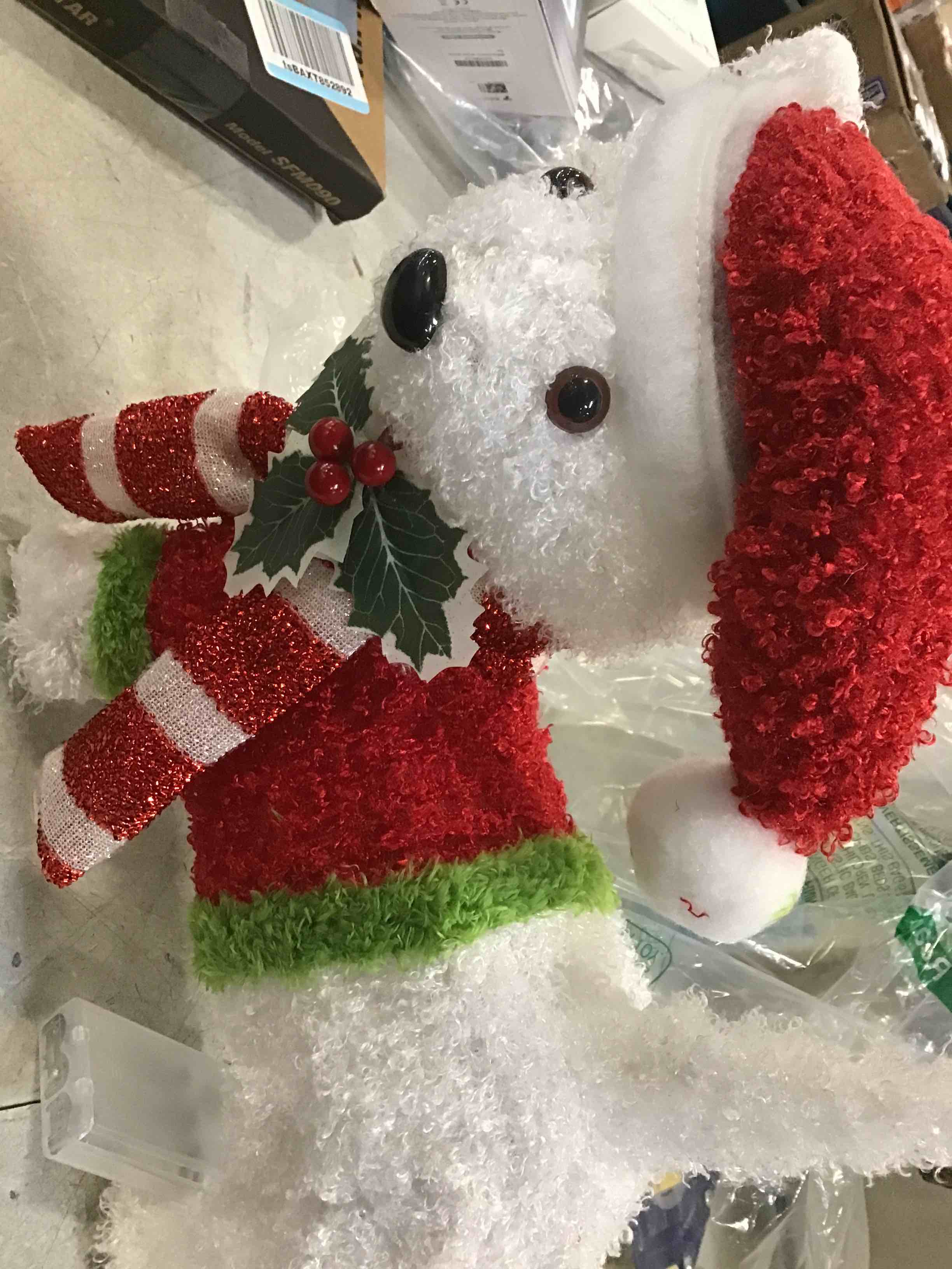 https://s3.amazonaws.com/lotting-images-prod/bidfta/PNK2106445_1739893327897.jpeg