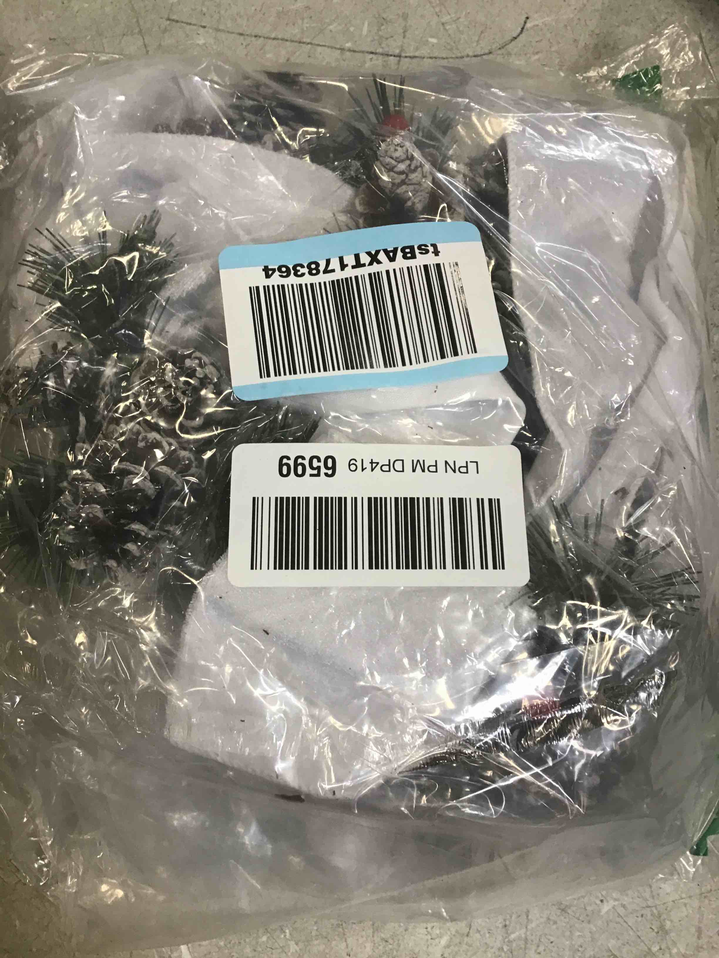 https://s3.amazonaws.com/lotting-images-prod/bidfta/PNK2106533_1739900334578.jpeg