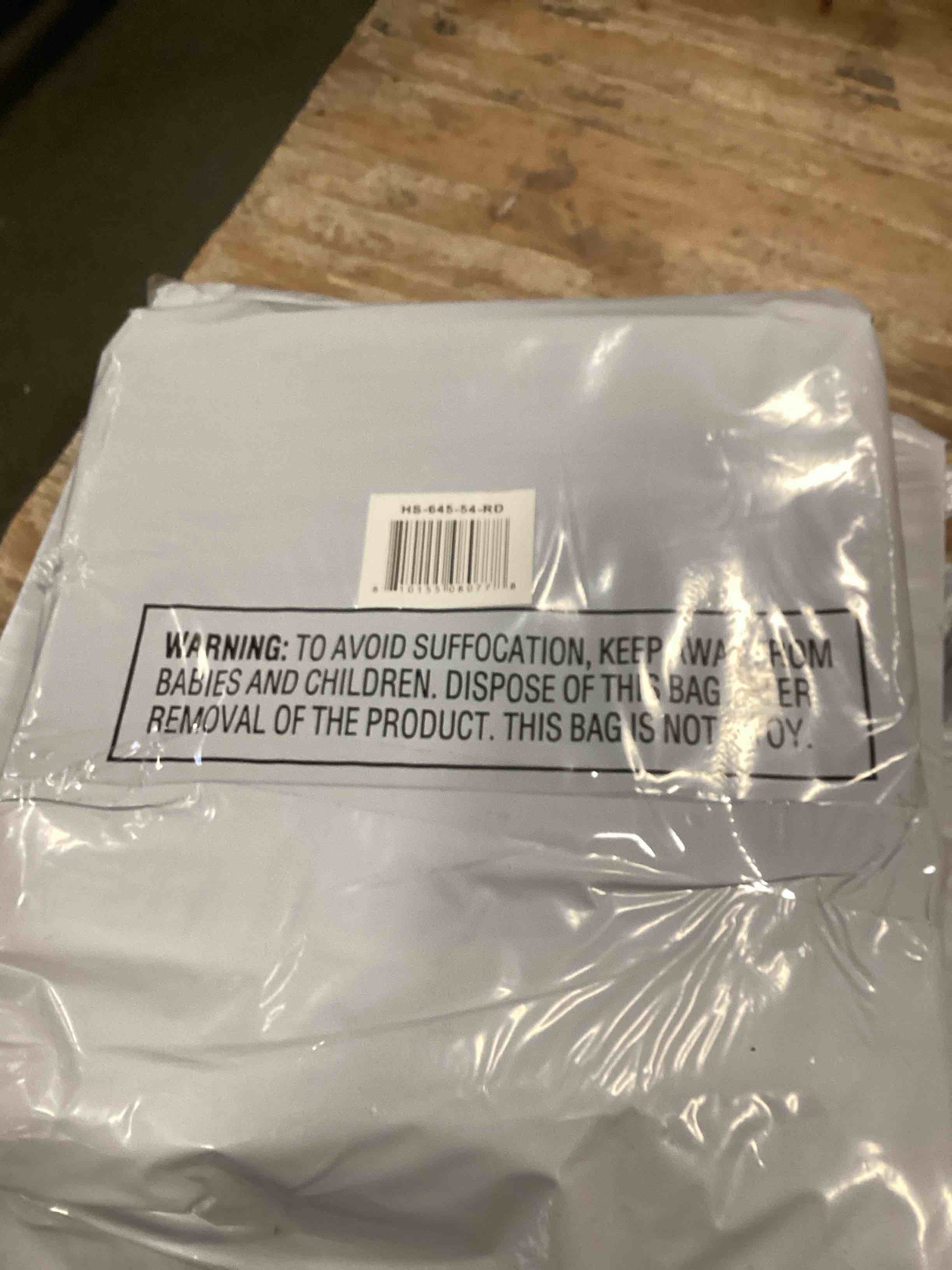 https://s3.amazonaws.com/lotting-images-prod/bidfta/PNK2109030_1739479605671.jpeg