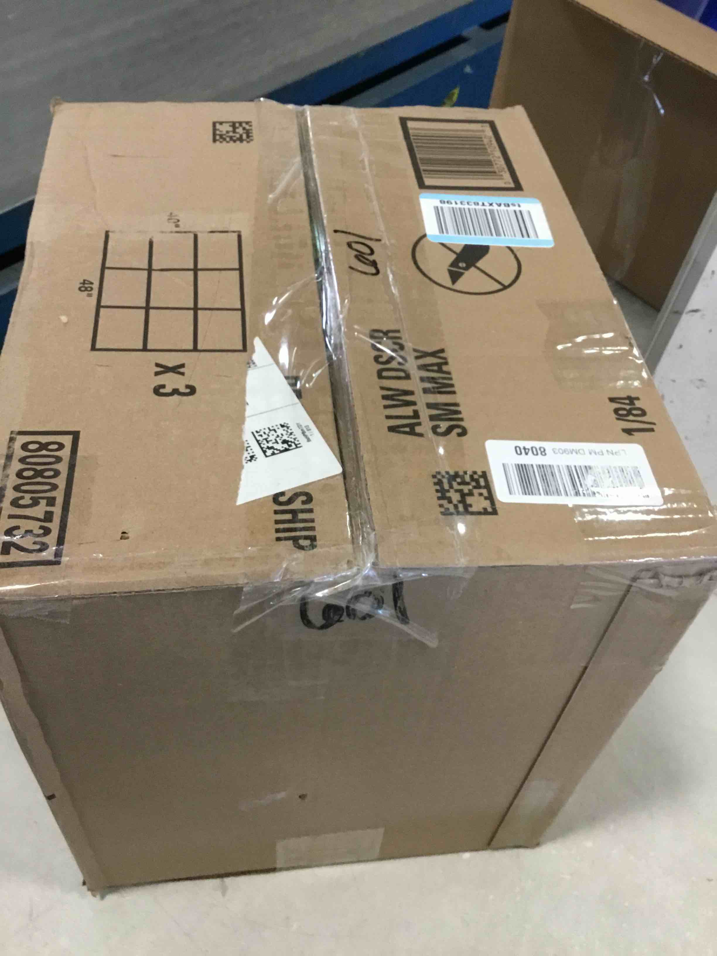 https://s3.amazonaws.com/lotting-images-prod/bidfta/PNK2110692_1739548120702.jpeg