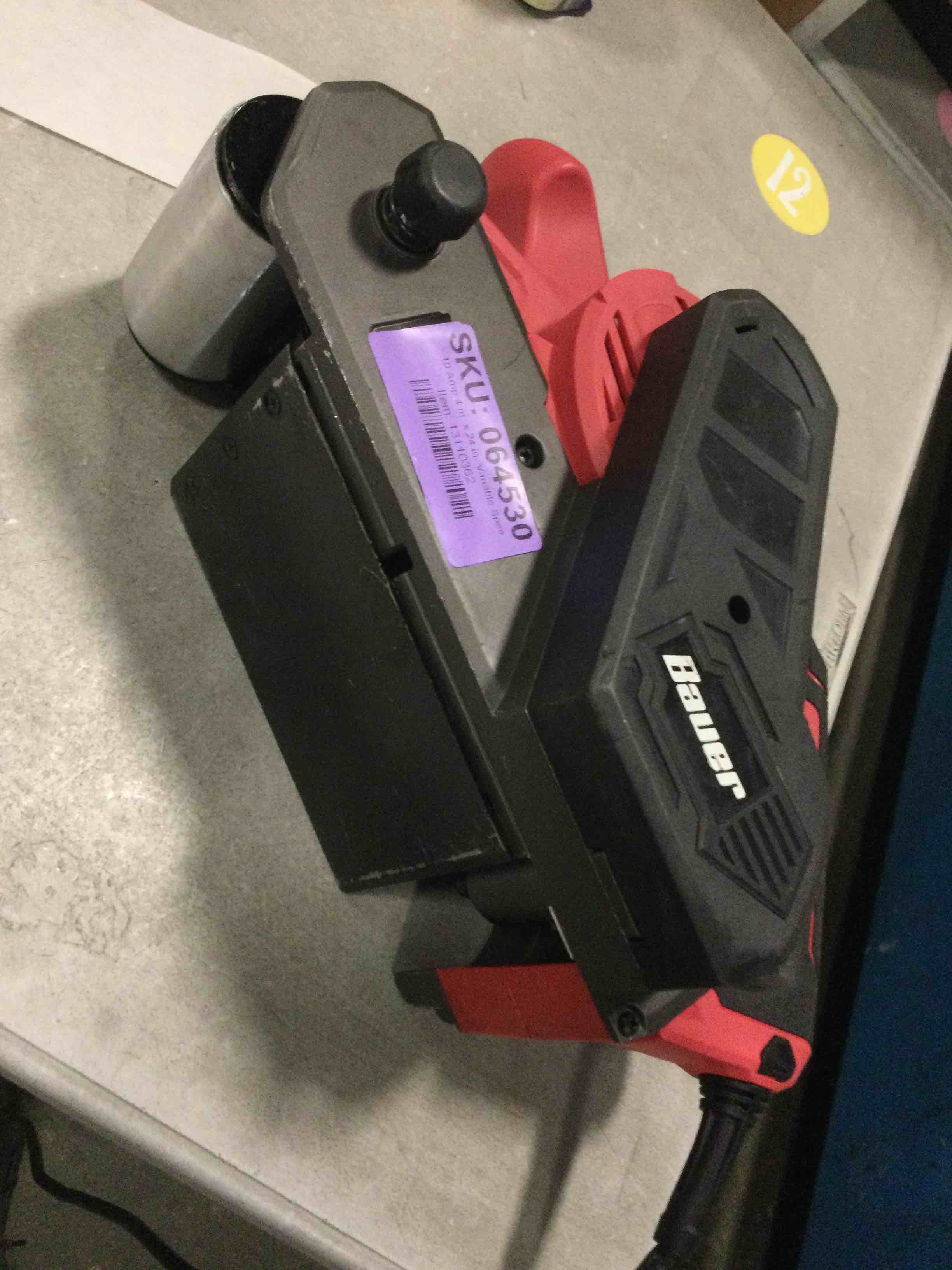 https://s3.amazonaws.com/lotting-images-prod/bidfta/PNK2113016_1738766111696.jpeg