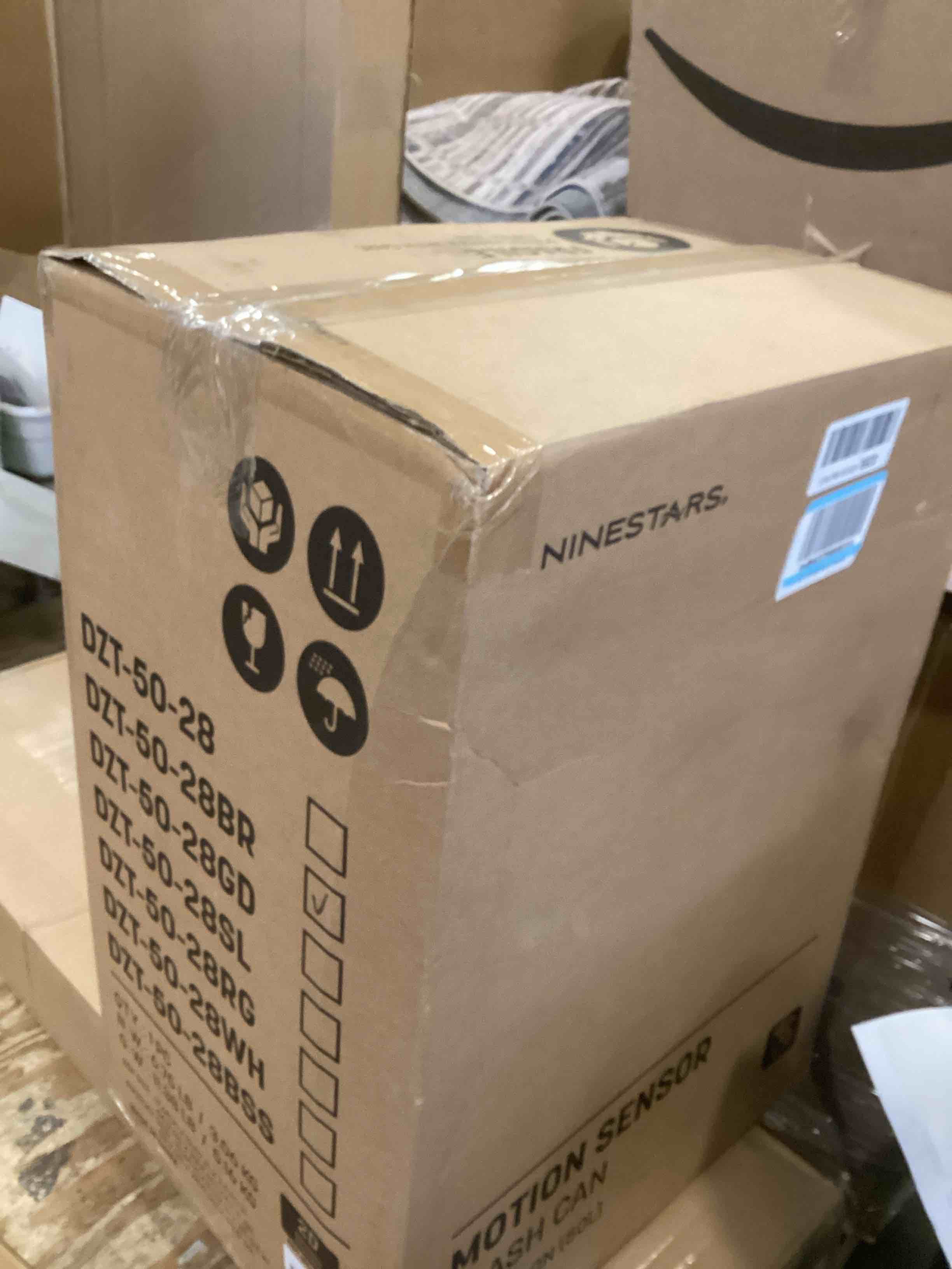 https://s3.amazonaws.com/lotting-images-prod/bidfta/PNK2115843_1740511235366.jpeg