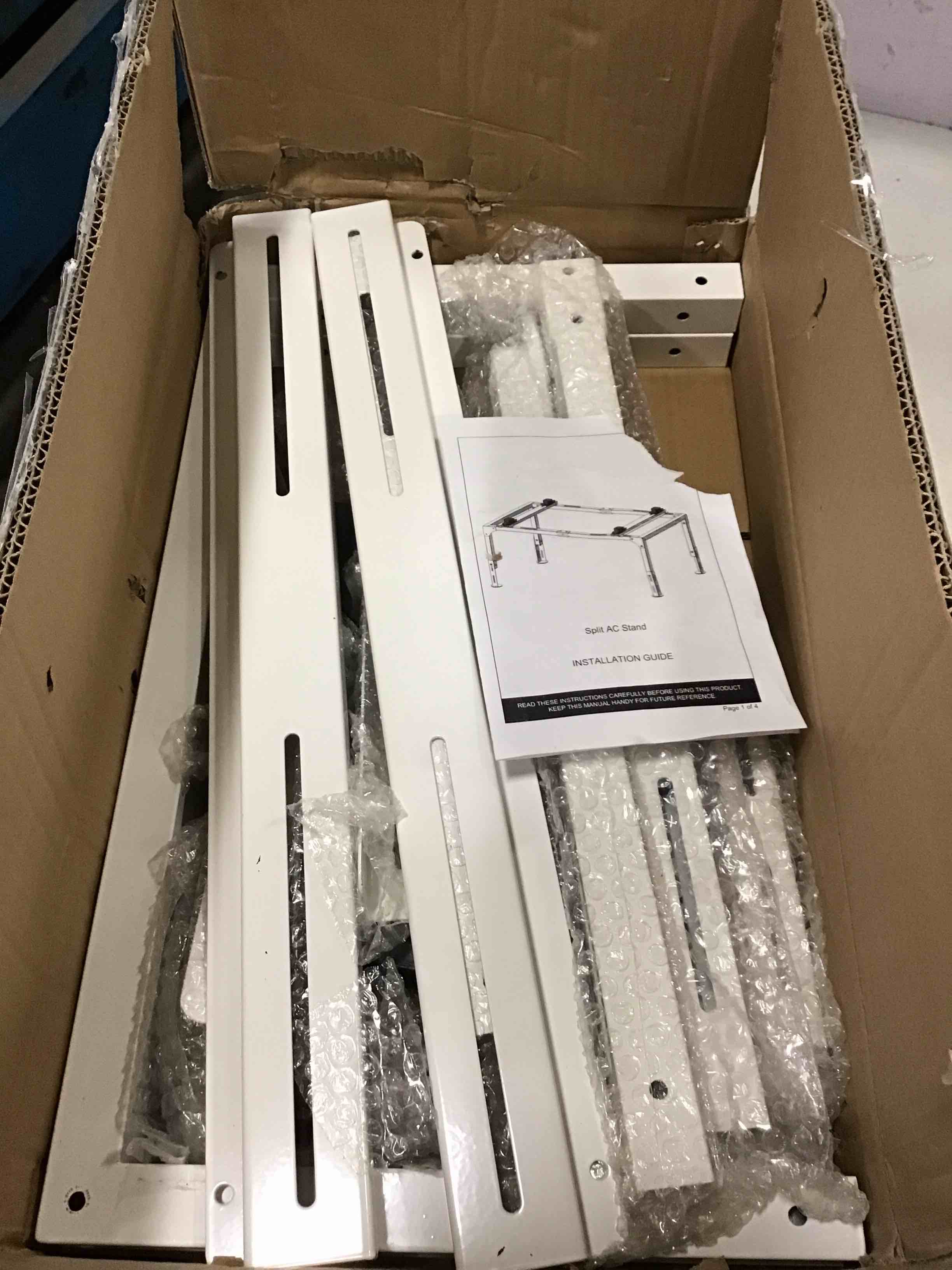 https://s3.amazonaws.com/lotting-images-prod/bidfta/PNK2116371_1739211986736.jpeg
