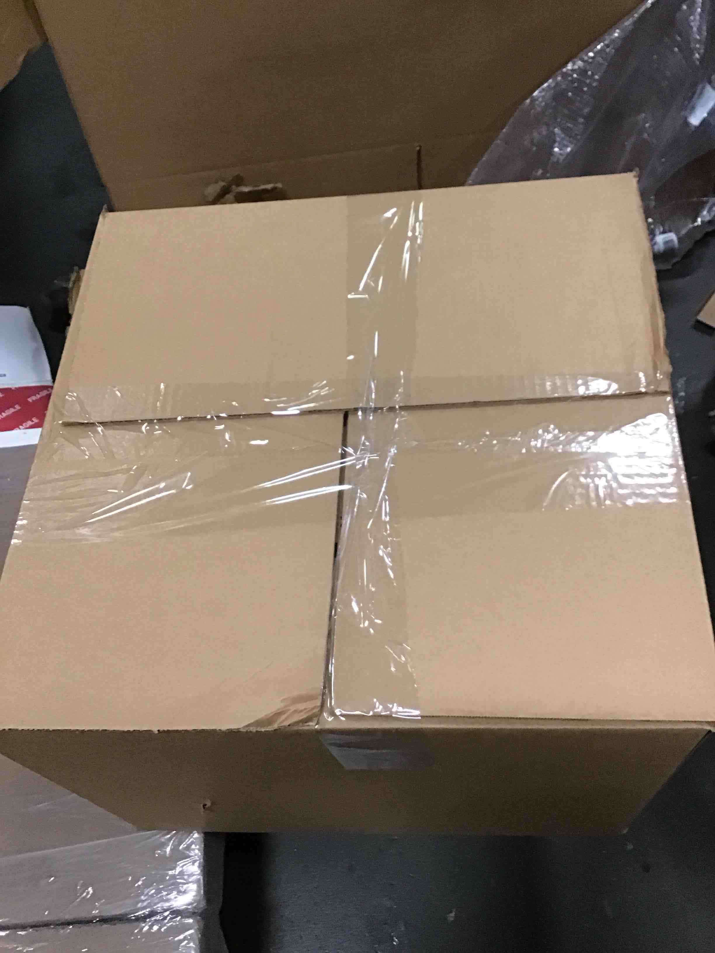 https://s3.amazonaws.com/lotting-images-prod/bidfta/PNK2116464_1739282115091.jpeg