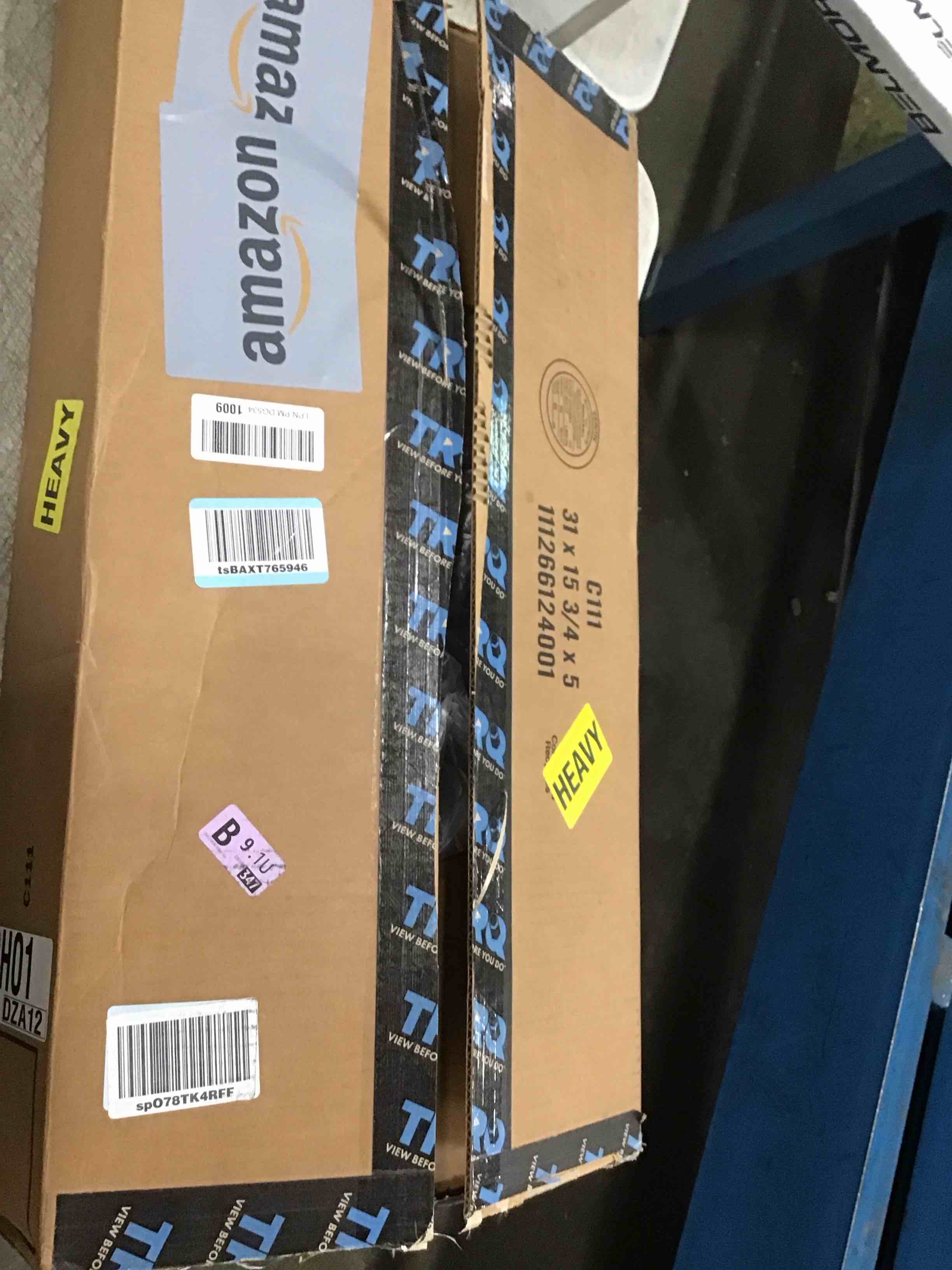 https://s3.amazonaws.com/lotting-images-prod/bidfta/PNK2116719_1739371813191.jpeg