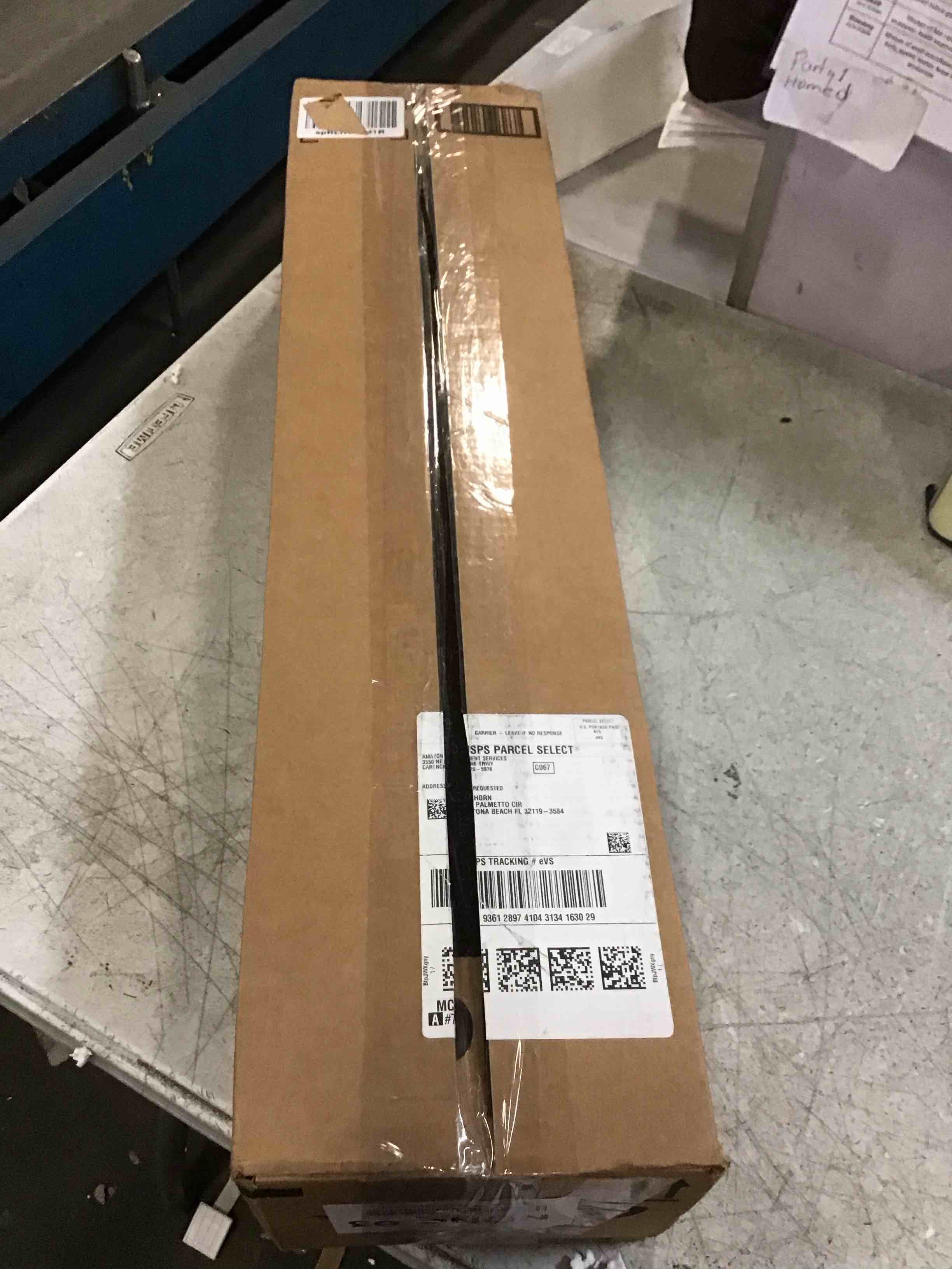 https://s3.amazonaws.com/lotting-images-prod/bidfta/PNK2117396_1739806135197.jpeg