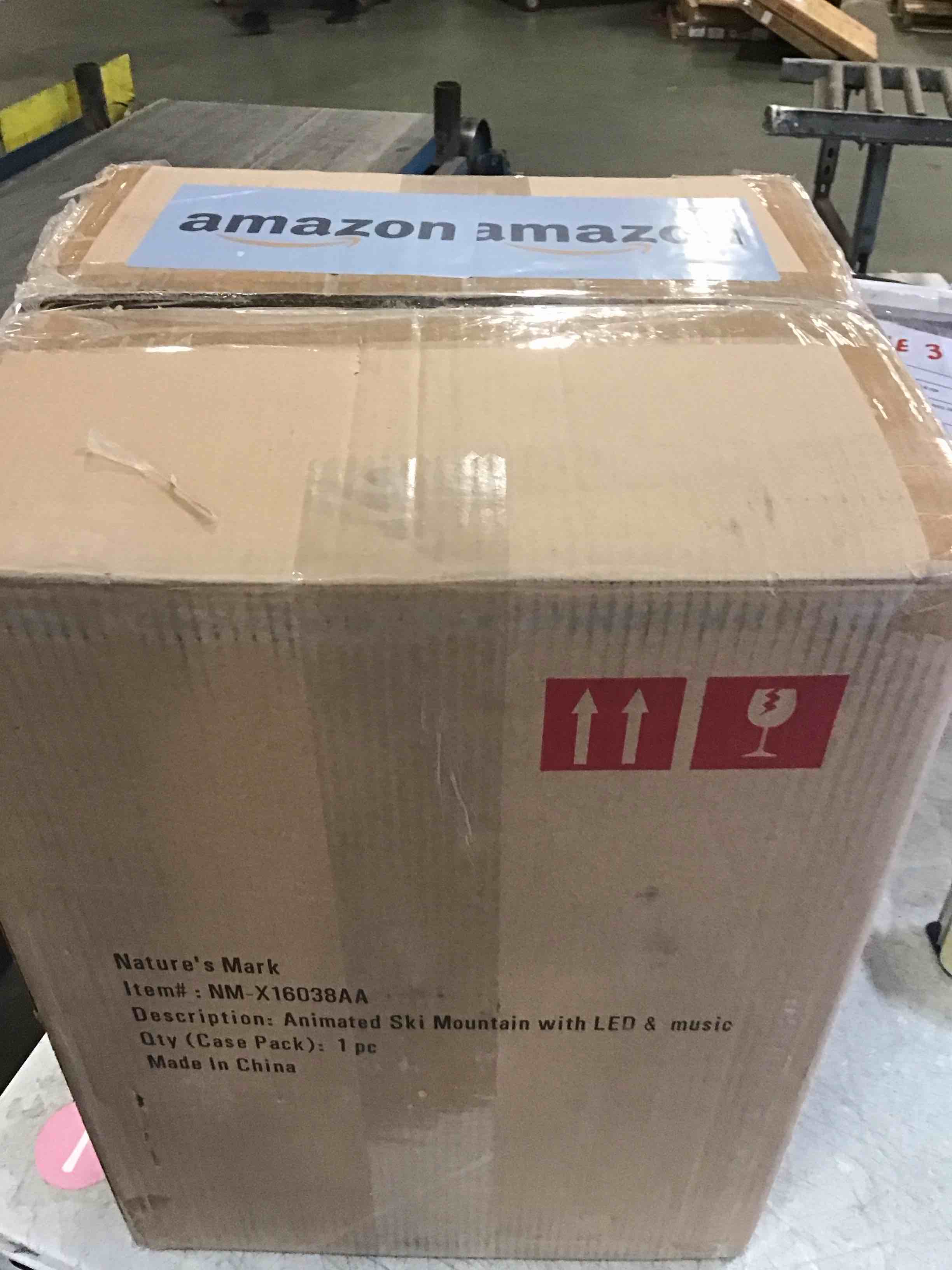 https://s3.amazonaws.com/lotting-images-prod/bidfta/PNK2117405_1739807158204.jpeg
