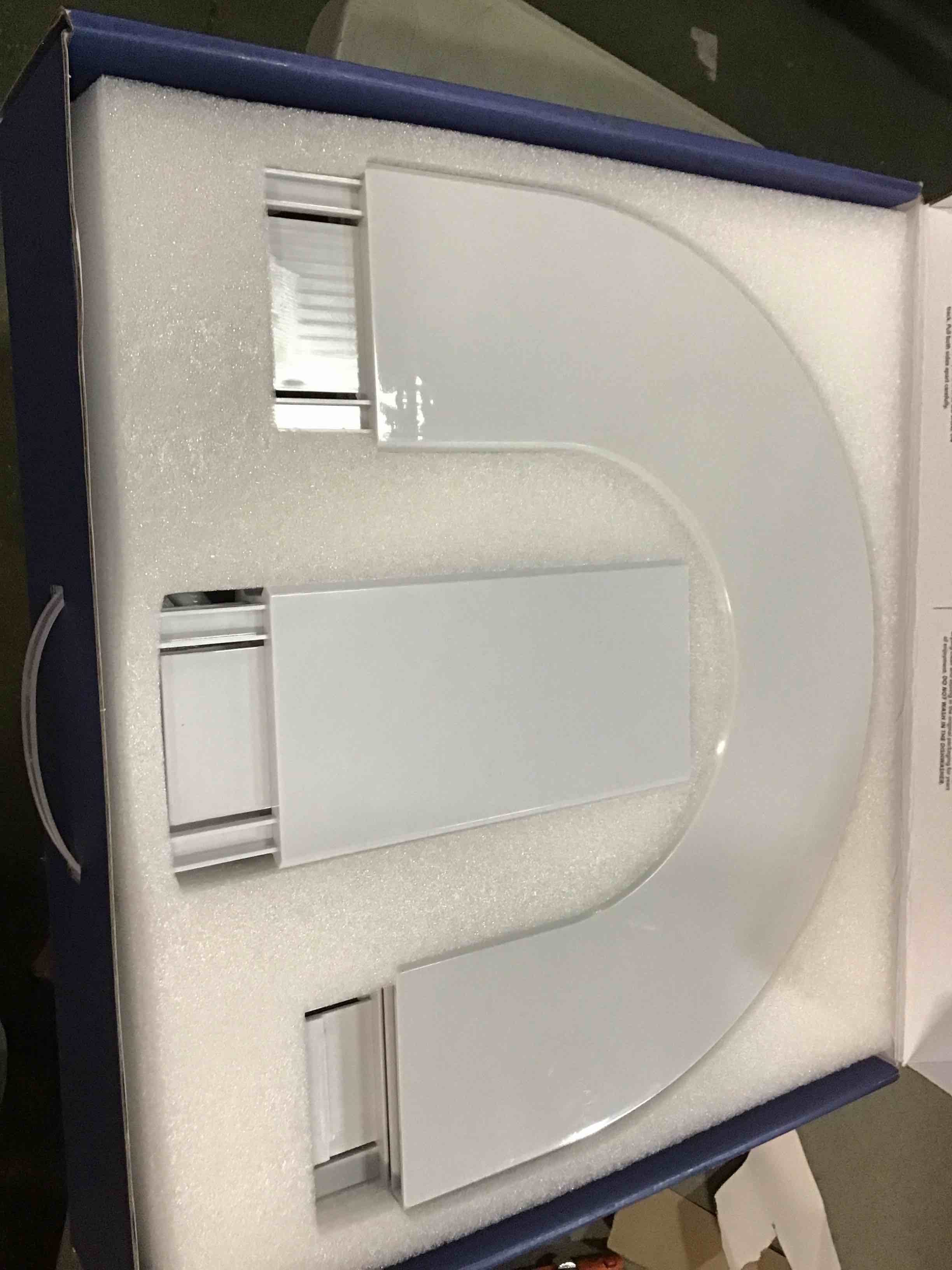 https://s3.amazonaws.com/lotting-images-prod/bidfta/PNK2117805_1739972446868.jpeg