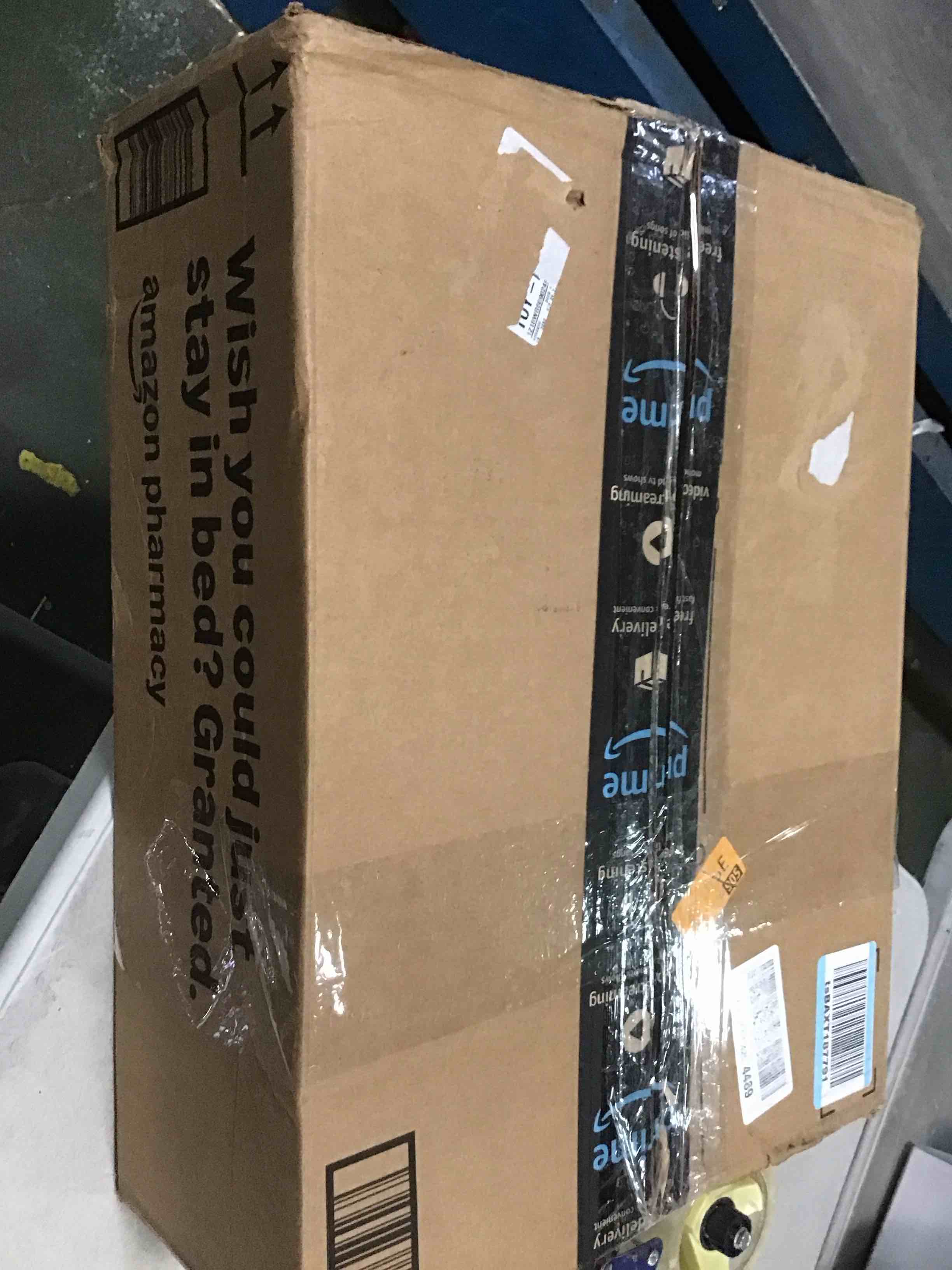 https://s3.amazonaws.com/lotting-images-prod/bidfta/PNK2118307_1740149194114.jpeg
