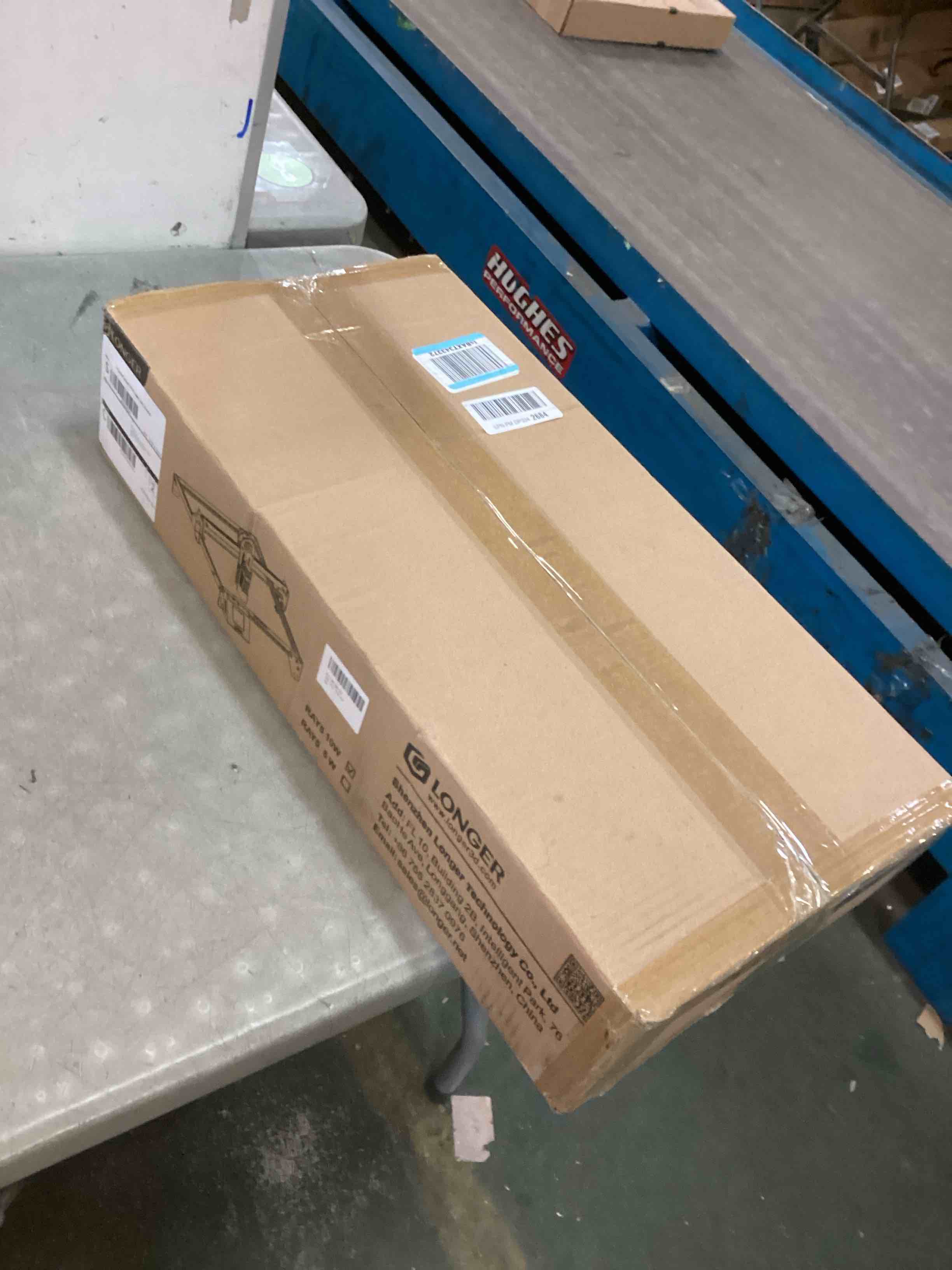 https://s3.amazonaws.com/lotting-images-prod/bidfta/PNK2119473_1739389764546.jpeg