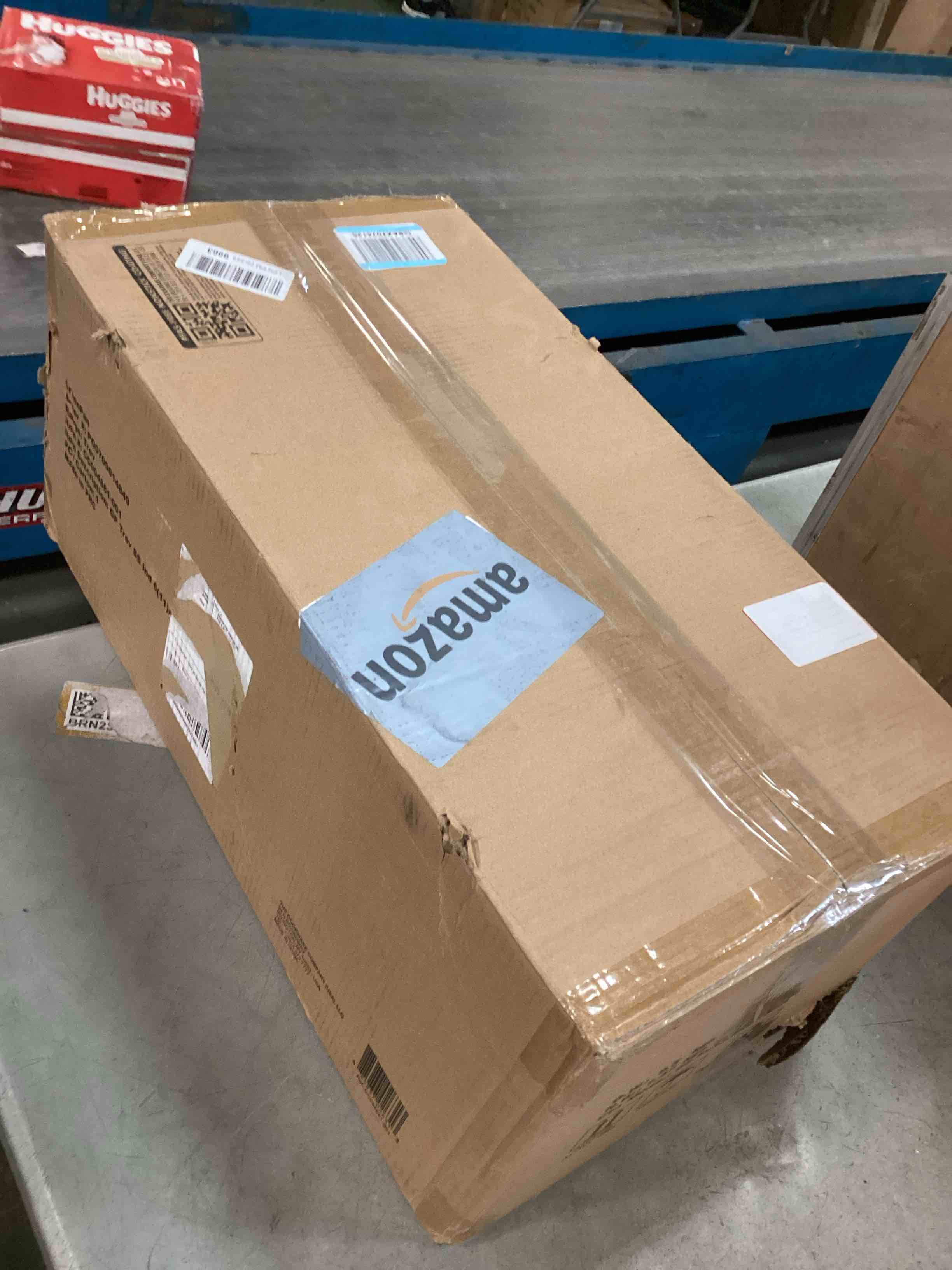https://s3.amazonaws.com/lotting-images-prod/bidfta/PNK2119616_1739464849933.jpeg