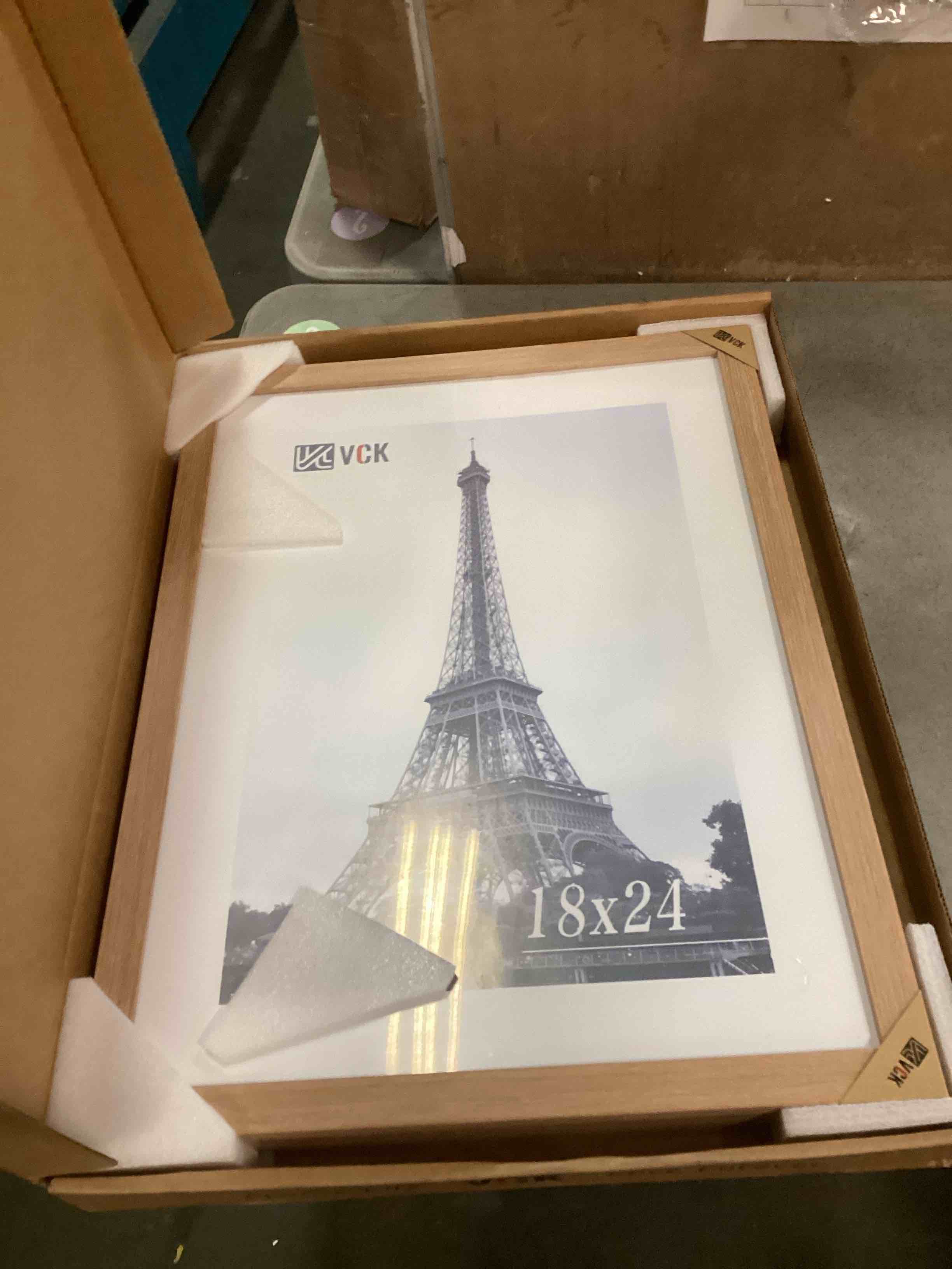 https://s3.amazonaws.com/lotting-images-prod/bidfta/PNK2119676_1739472071621.jpeg