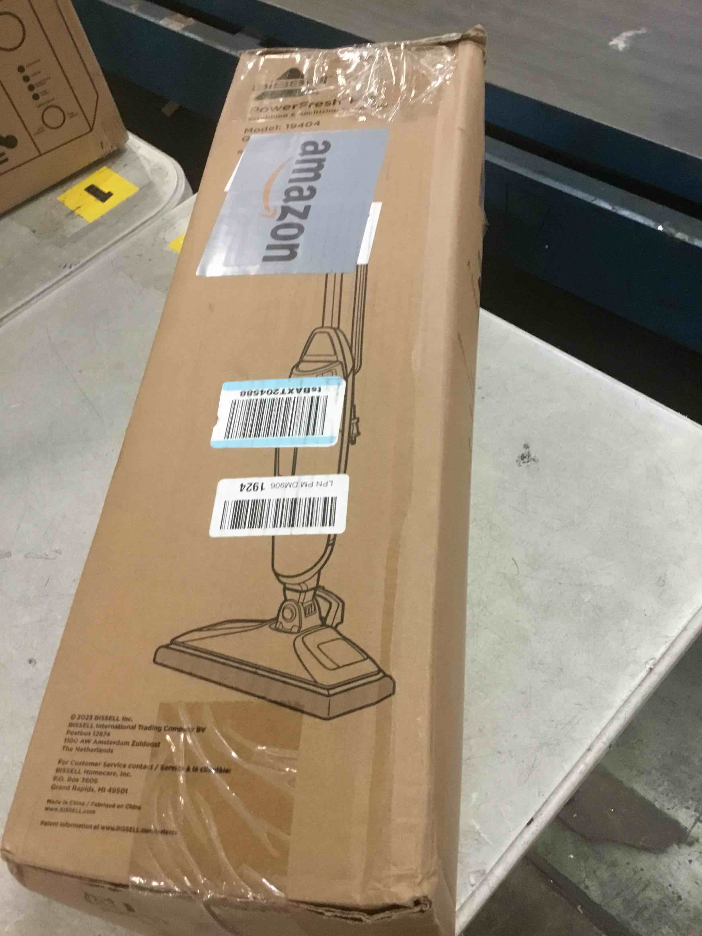 https://s3.amazonaws.com/lotting-images-prod/bidfta/PNK2122726_1739470765774.jpeg