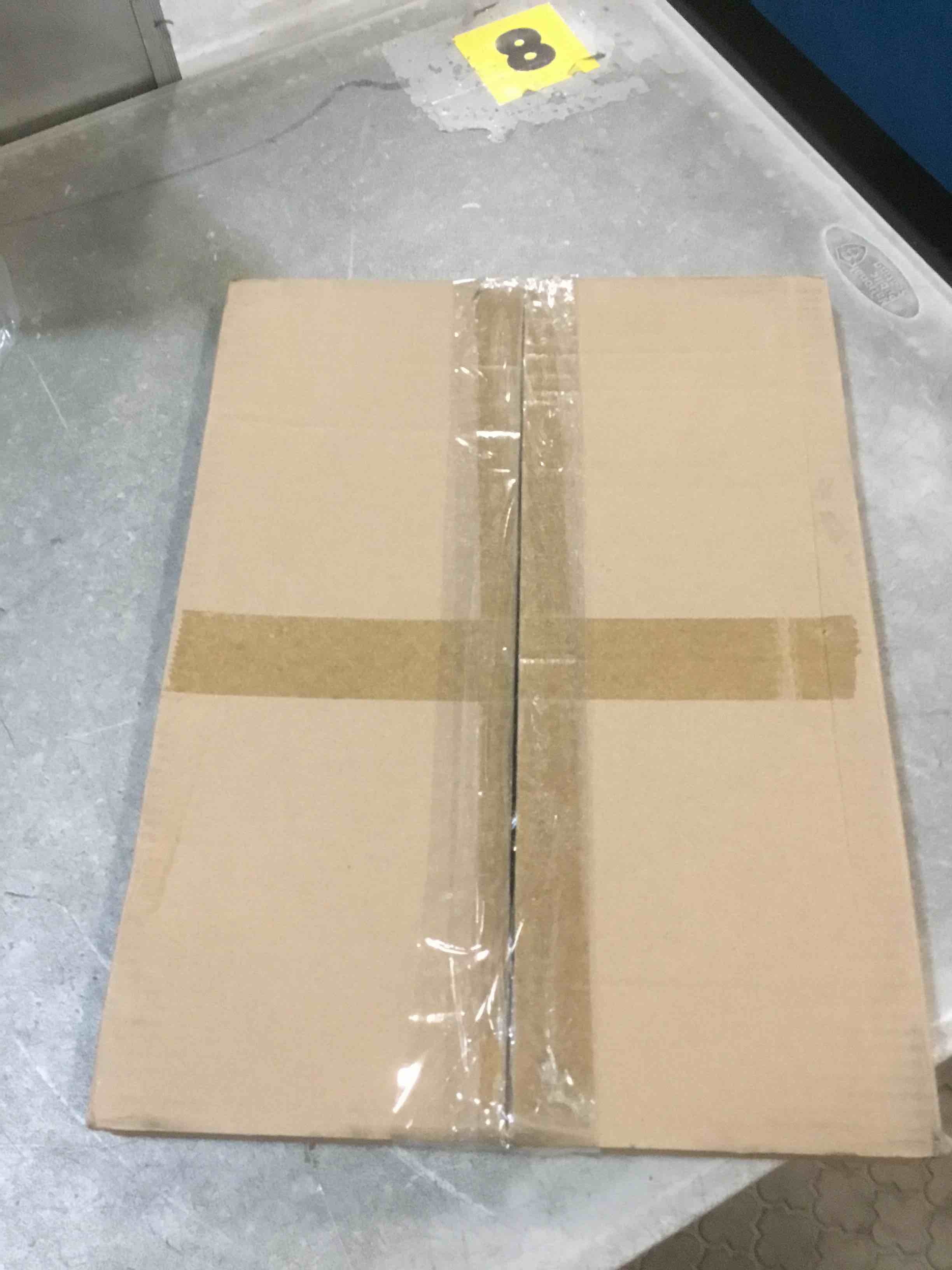 https://s3.amazonaws.com/lotting-images-prod/bidfta/PNK2123698_1740147845697.jpeg