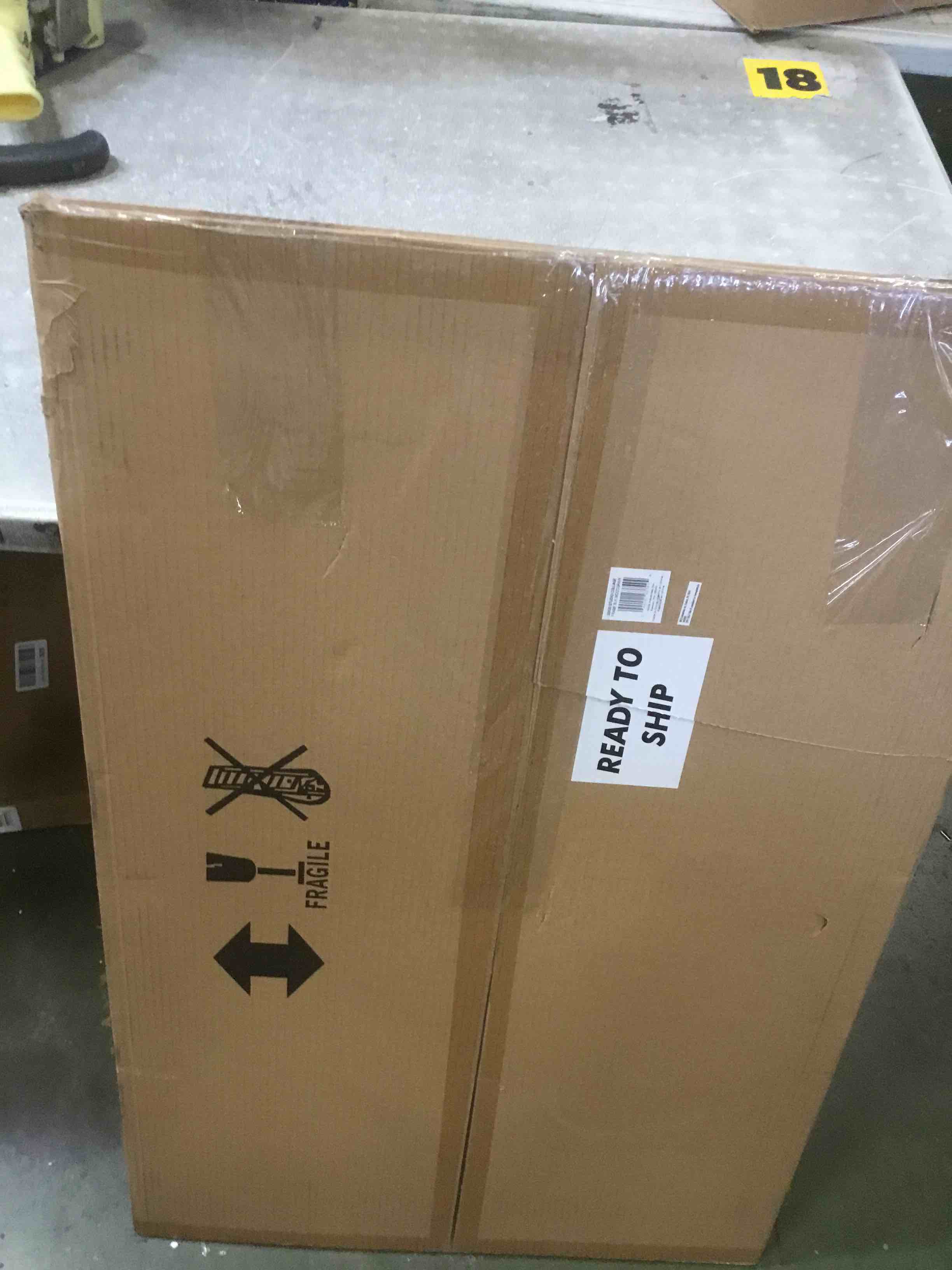 https://s3.amazonaws.com/lotting-images-prod/bidfta/PNK2124204_1740512224028.jpeg
