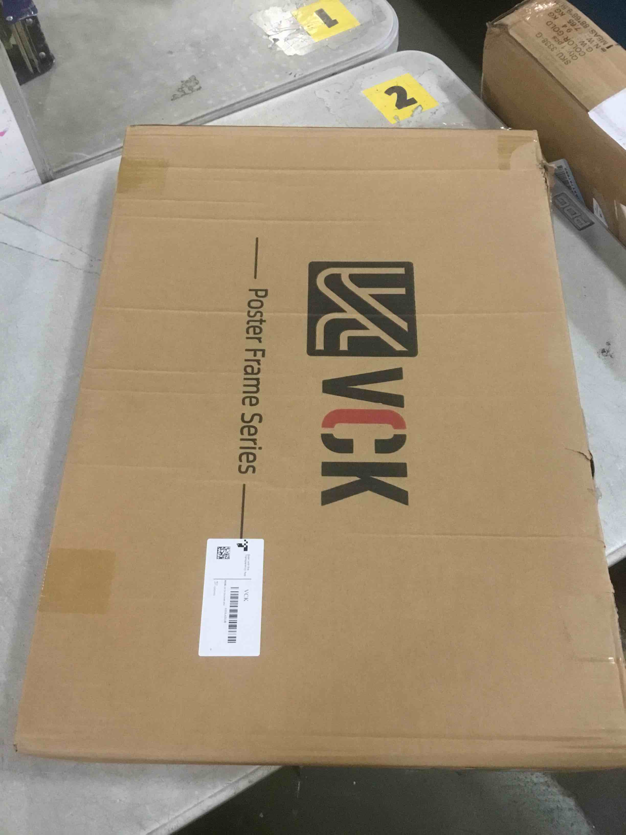 https://s3.amazonaws.com/lotting-images-prod/bidfta/PNK2124628_1740683481098.jpeg