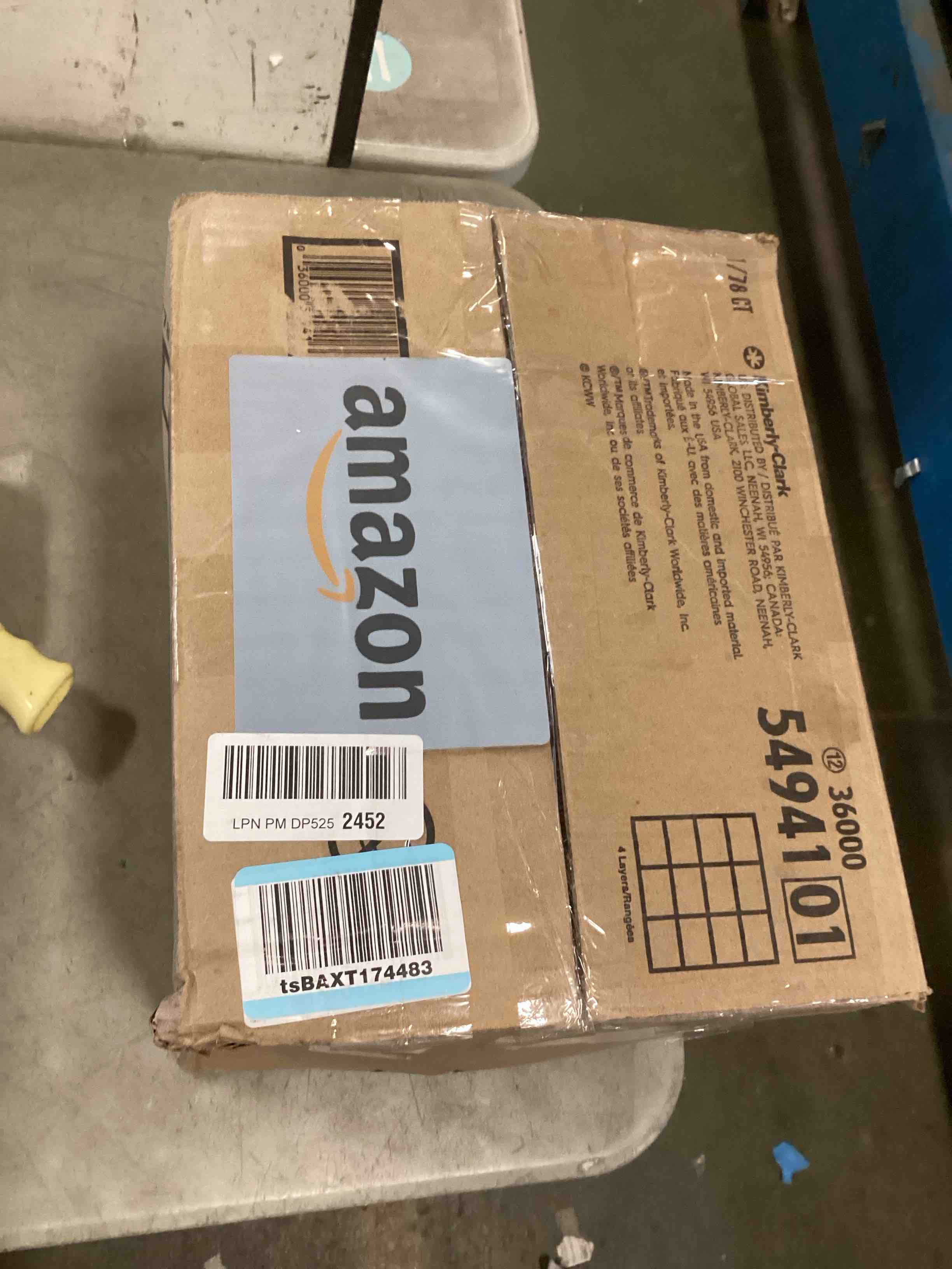 https://s3.amazonaws.com/lotting-images-prod/bidfta/PNK2125273_1740065183725.jpeg