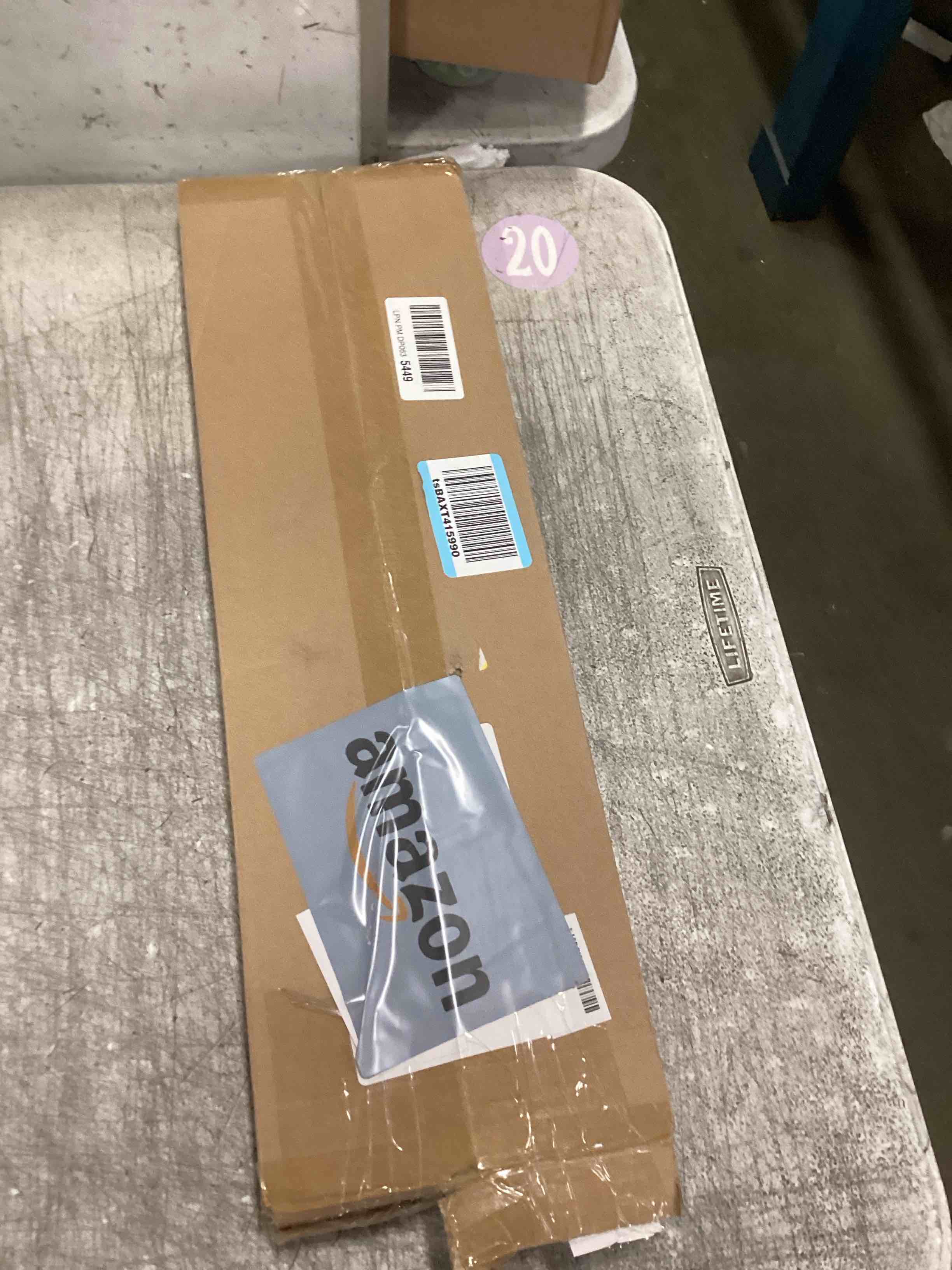 https://s3.amazonaws.com/lotting-images-prod/bidfta/PNK2127637_1741183174059.jpeg