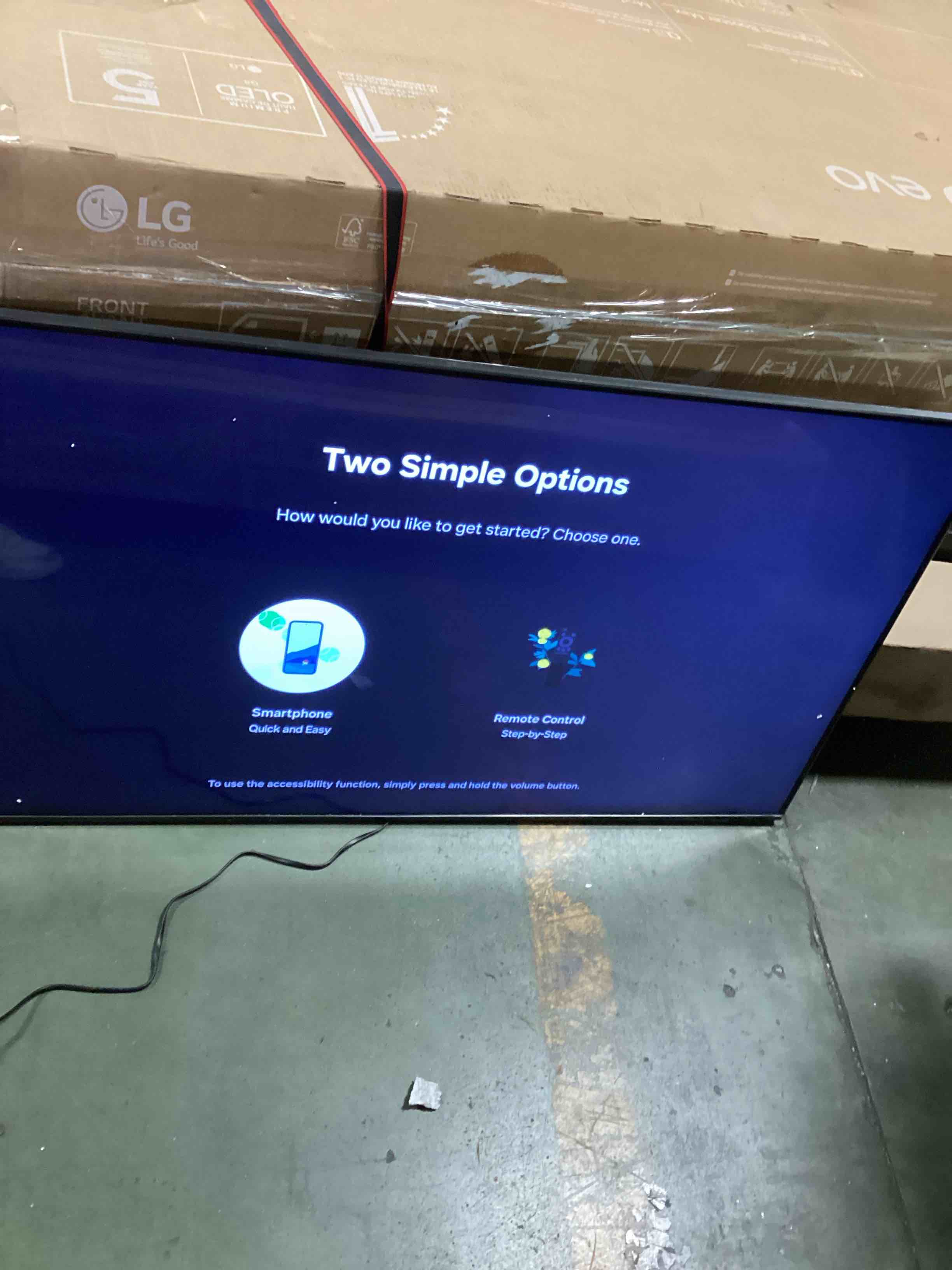 https://s3.amazonaws.com/lotting-images-prod/bidfta/PNK2131574_1740155312112.jpeg
