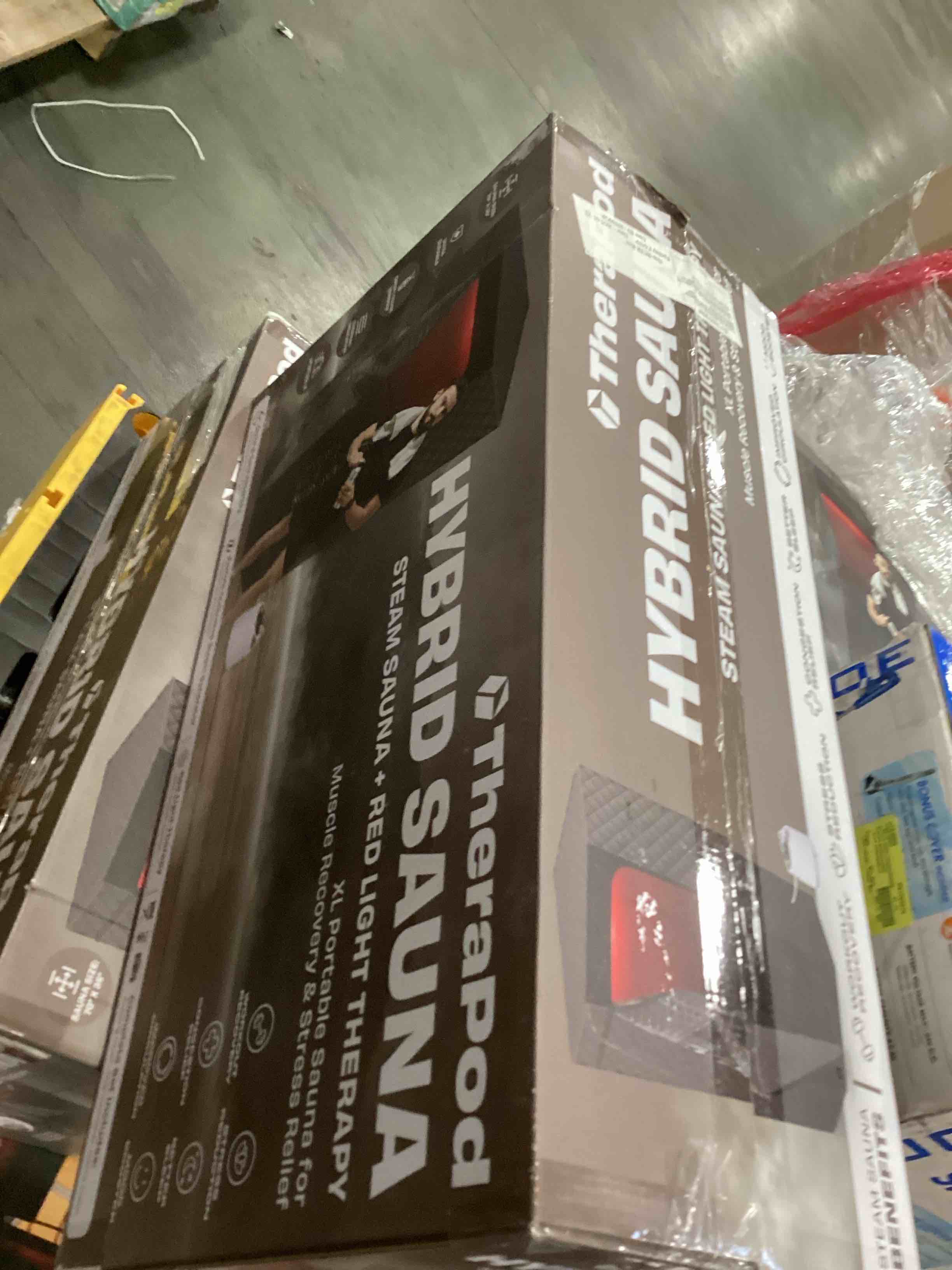 https://s3.amazonaws.com/lotting-images-prod/bidfta/PNK2134162_1739798600650.jpeg