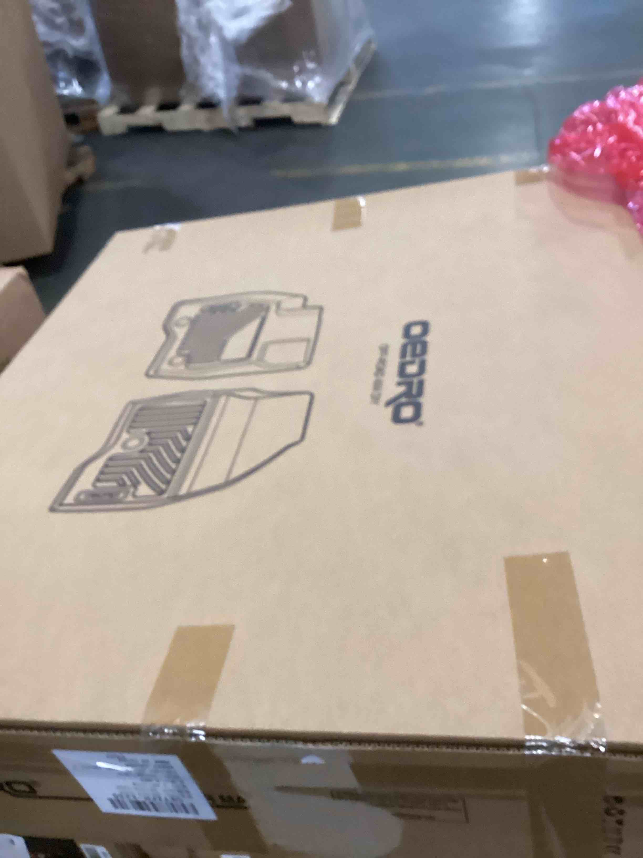 https://s3.amazonaws.com/lotting-images-prod/bidfta/PNK2134371_1739909875808.jpeg