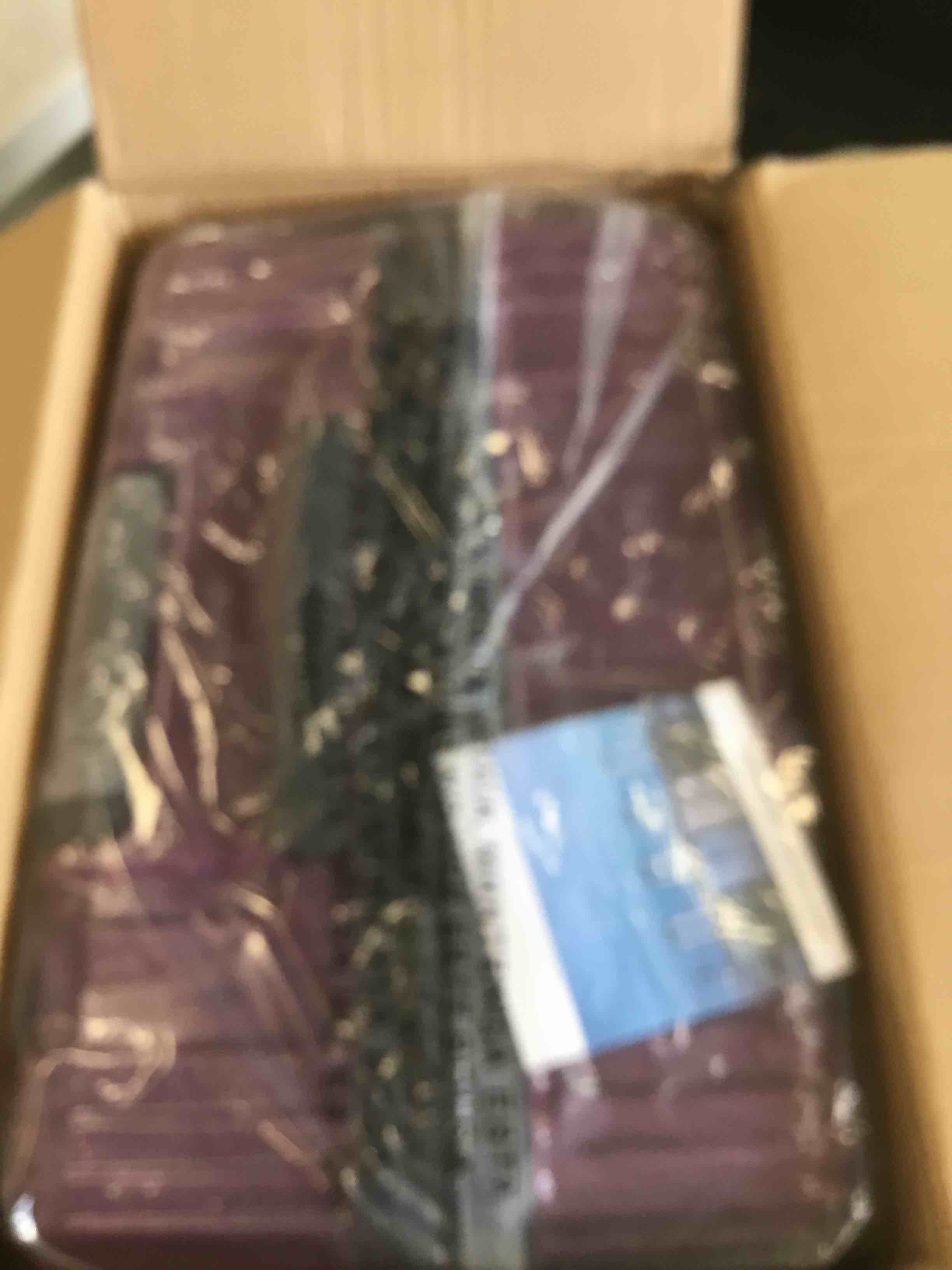 https://s3.amazonaws.com/lotting-images-prod/bidfta/PNK2135323_1740494193398.jpeg
