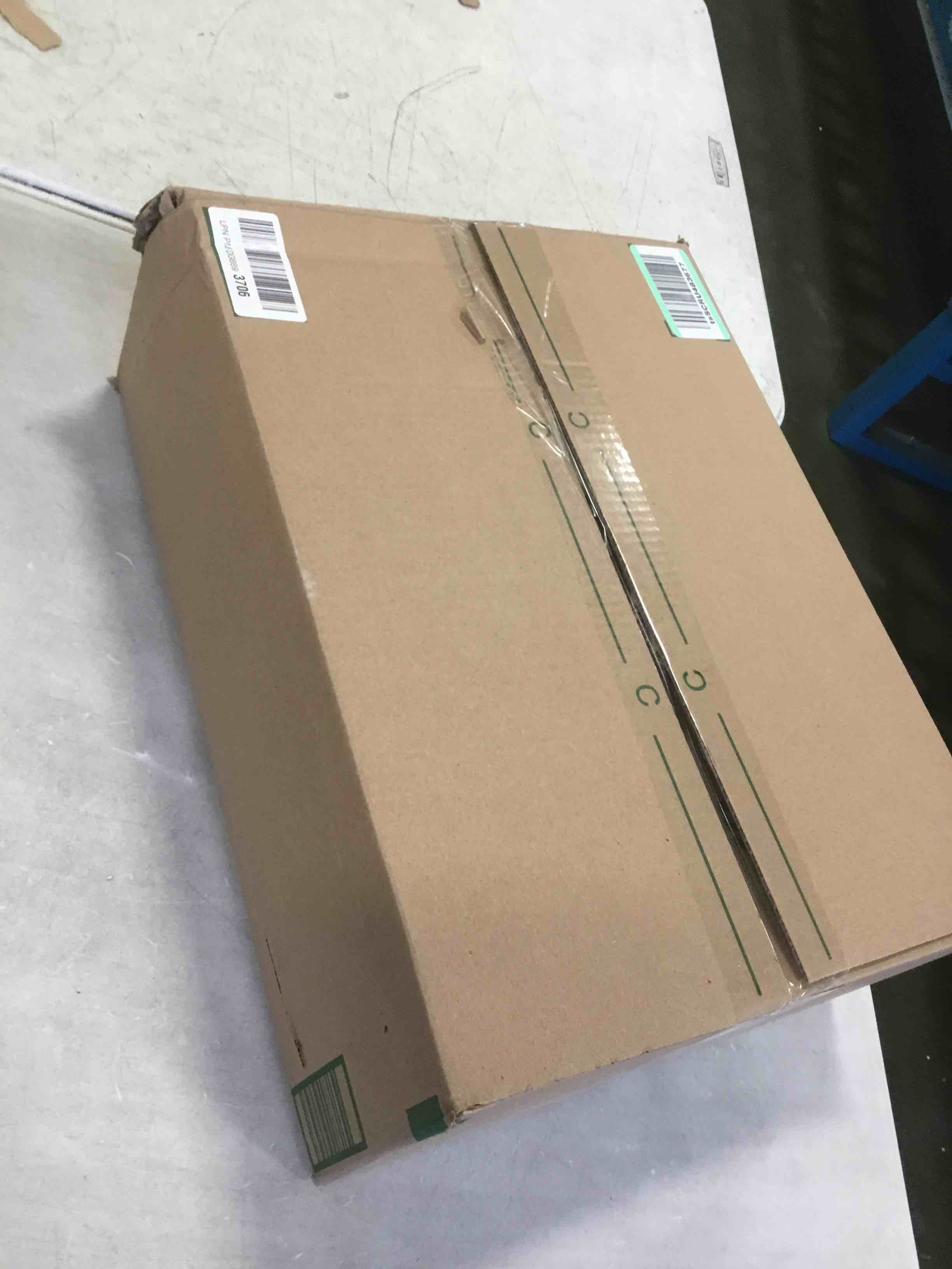 https://s3.amazonaws.com/lotting-images-prod/bidfta/PNK2135485_1740516061993.jpeg