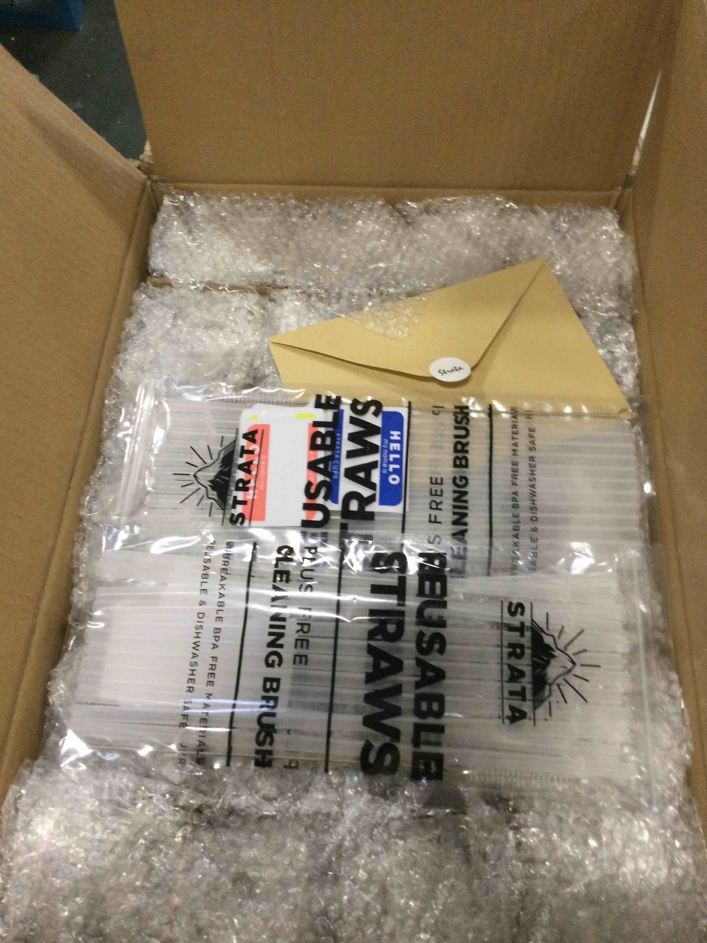 https://s3.amazonaws.com/lotting-images-prod/bidfta/PNK2136722_1741199380263.jpeg