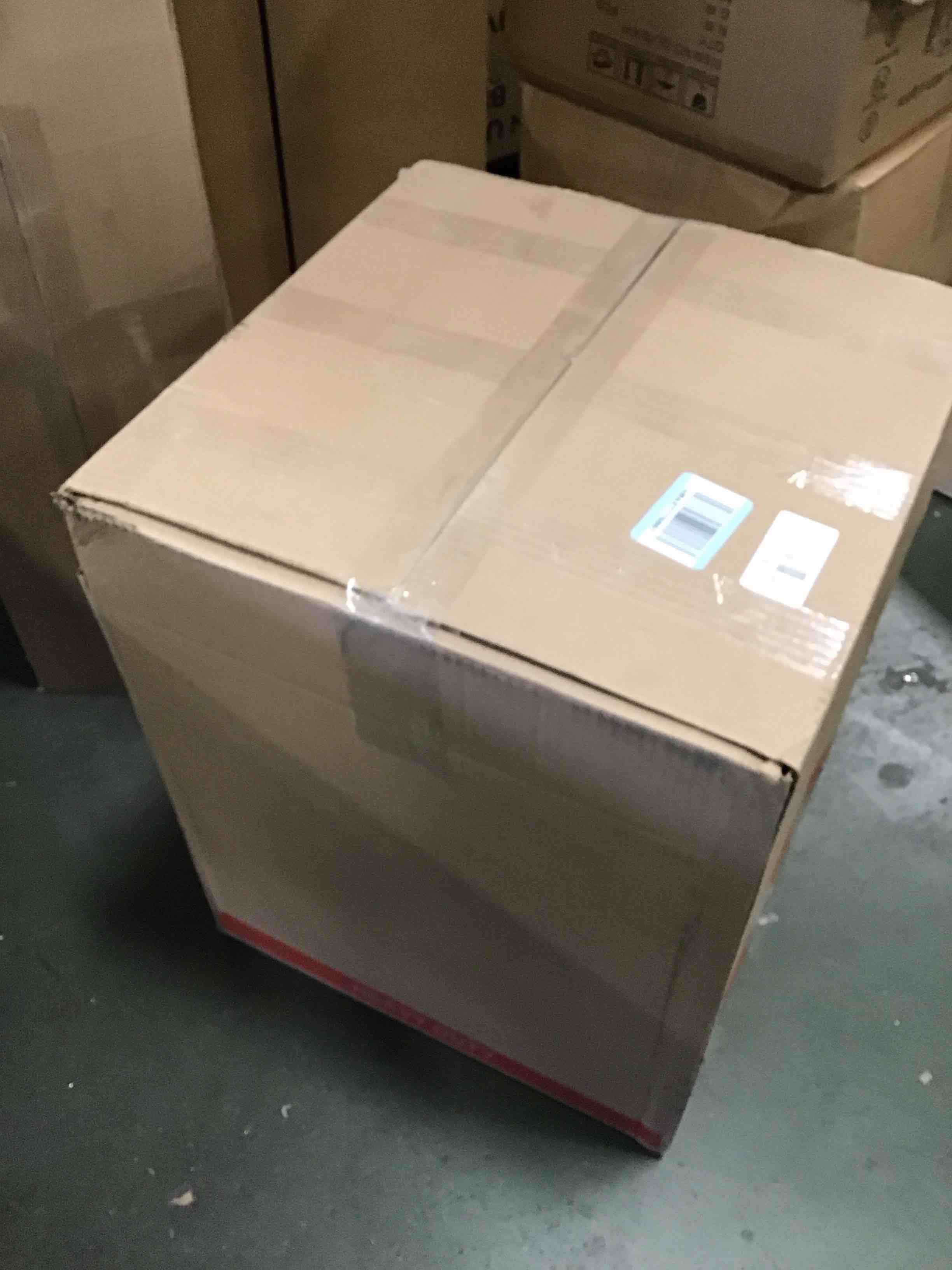 https://s3.amazonaws.com/lotting-images-prod/bidfta/PNK2136803_1741208130197.jpeg