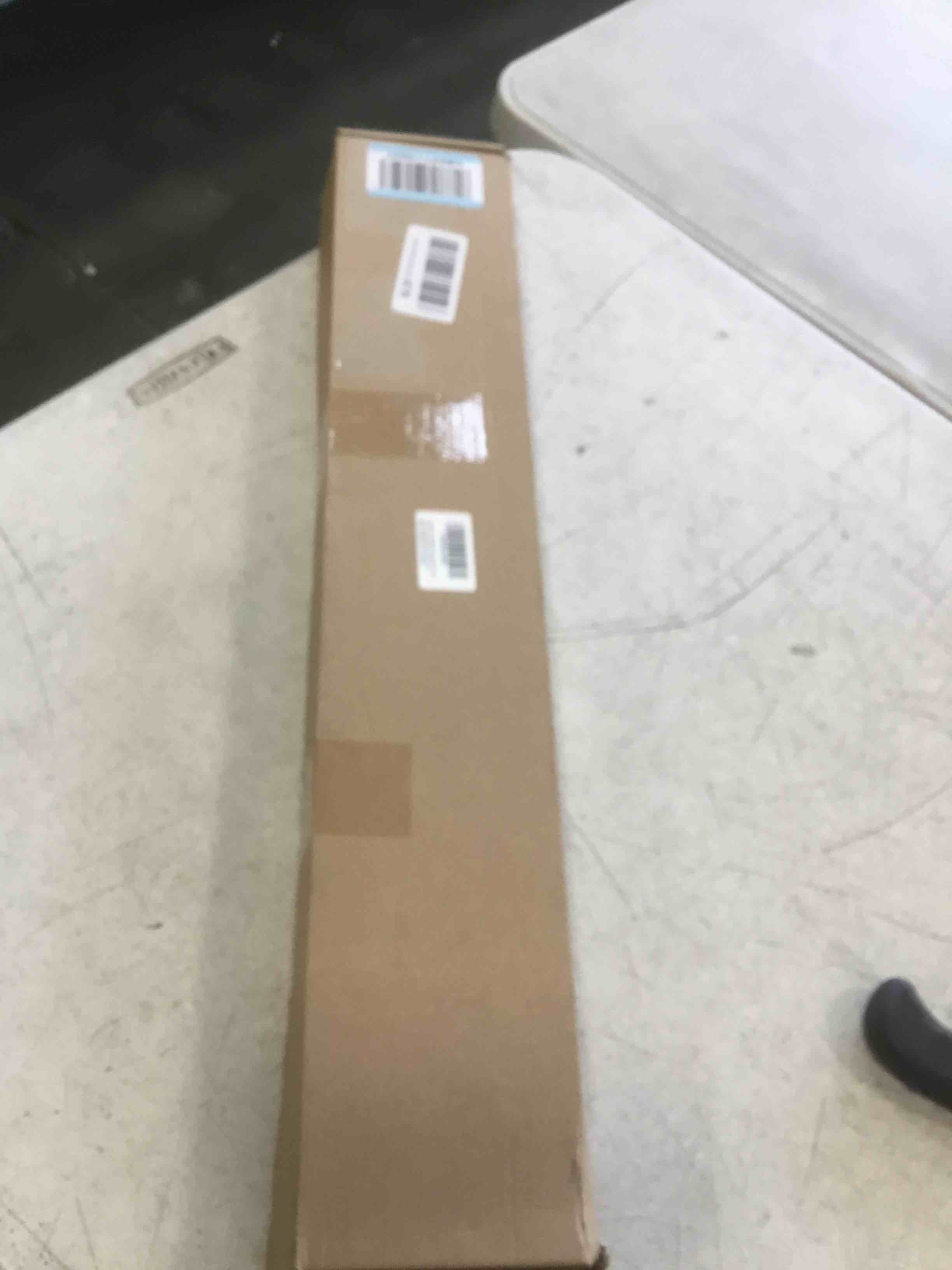 https://s3.amazonaws.com/lotting-images-prod/bidfta/PNK2136976_1741285098023.jpeg