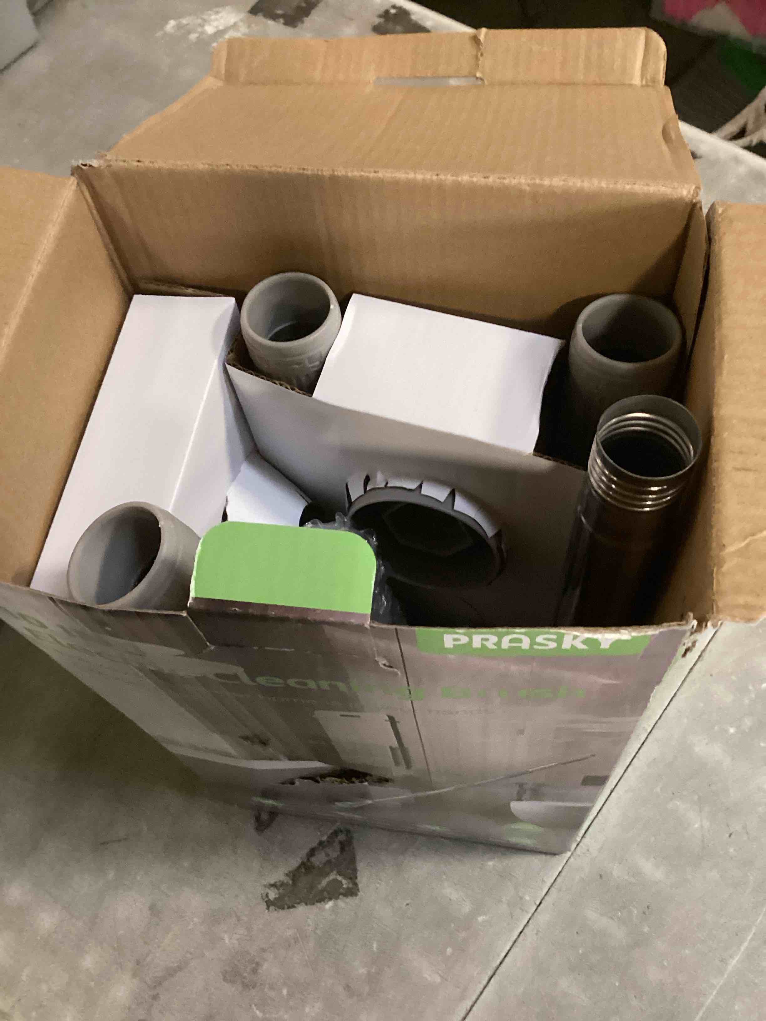 https://s3.amazonaws.com/lotting-images-prod/bidfta/PNK2137568_1741377440082.jpeg