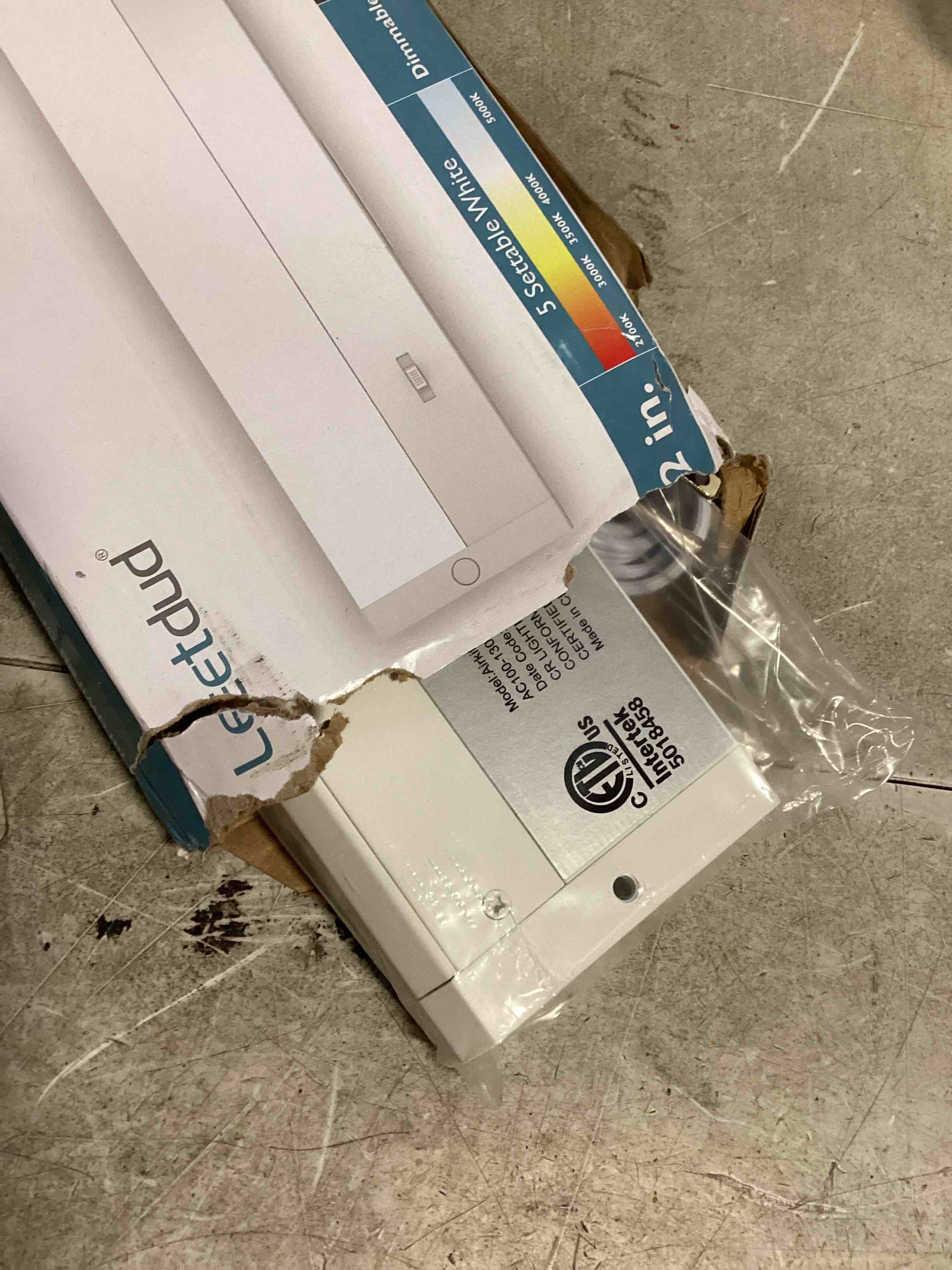 https://s3.amazonaws.com/lotting-images-prod/bidfta/PNK2138116_1741870073791.jpeg