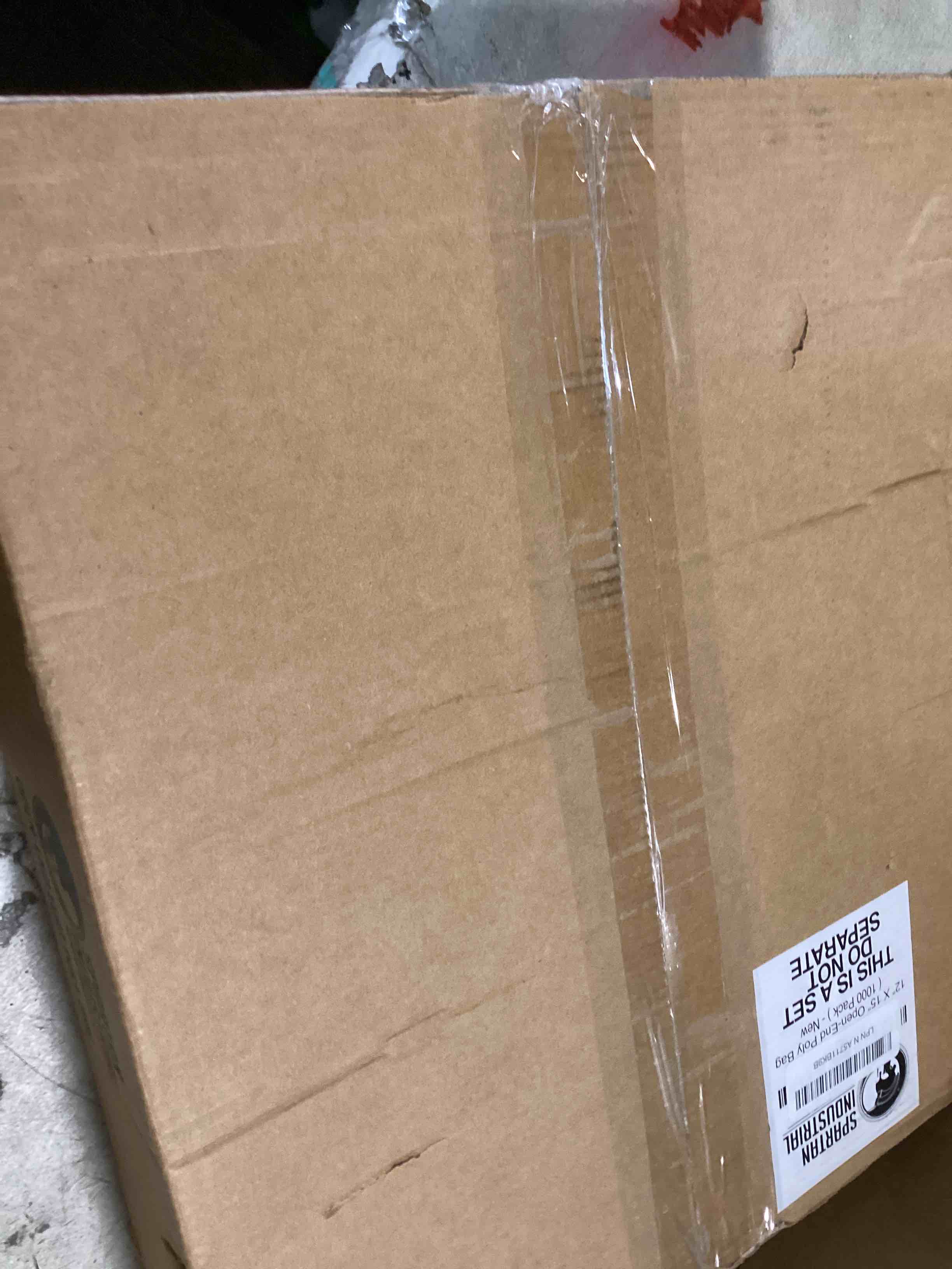 https://s3.amazonaws.com/lotting-images-prod/bidfta/PNK2138887_1742397134492.jpeg