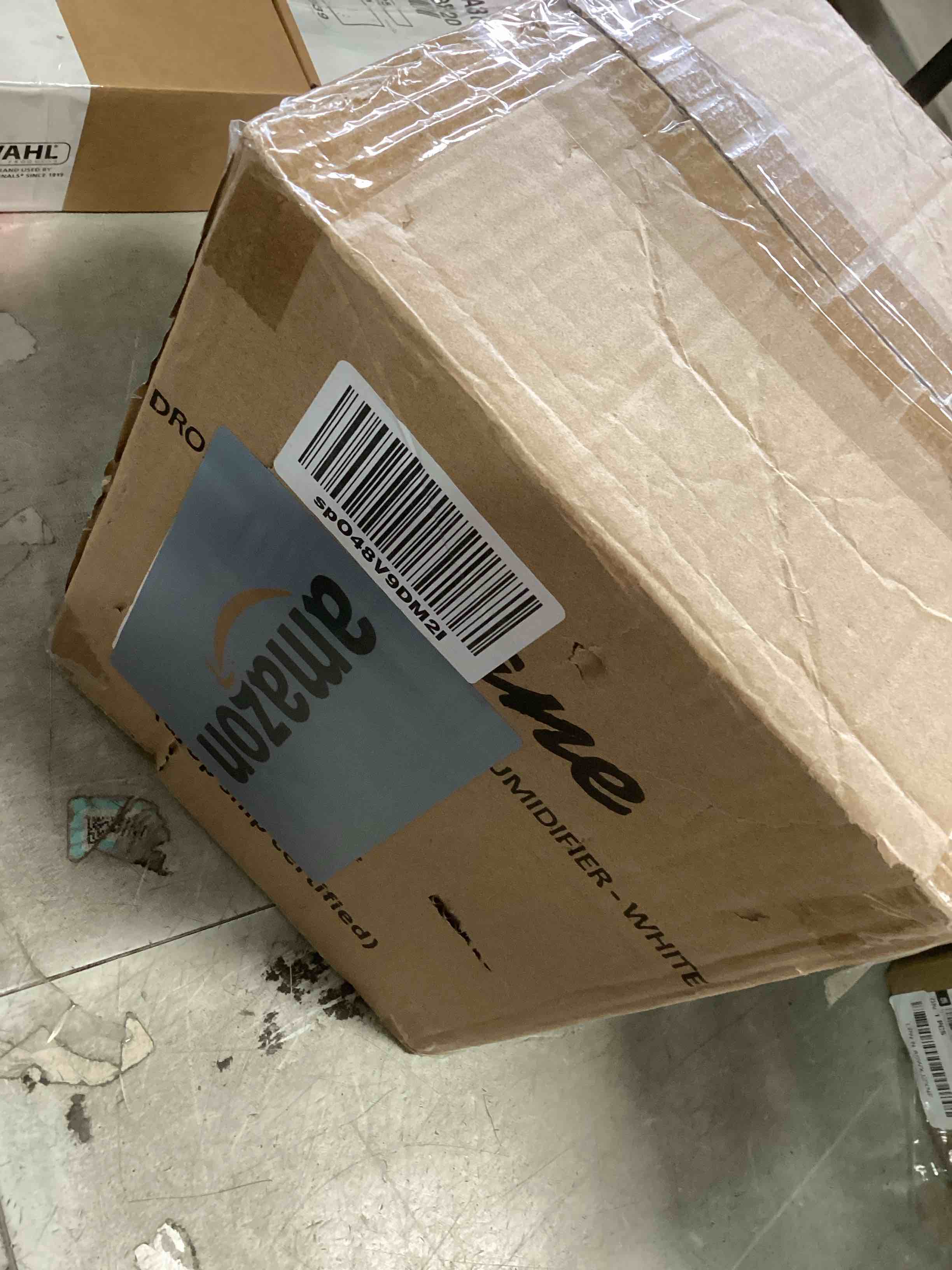 https://s3.amazonaws.com/lotting-images-prod/bidfta/PNK2139181_1742493179288.jpeg