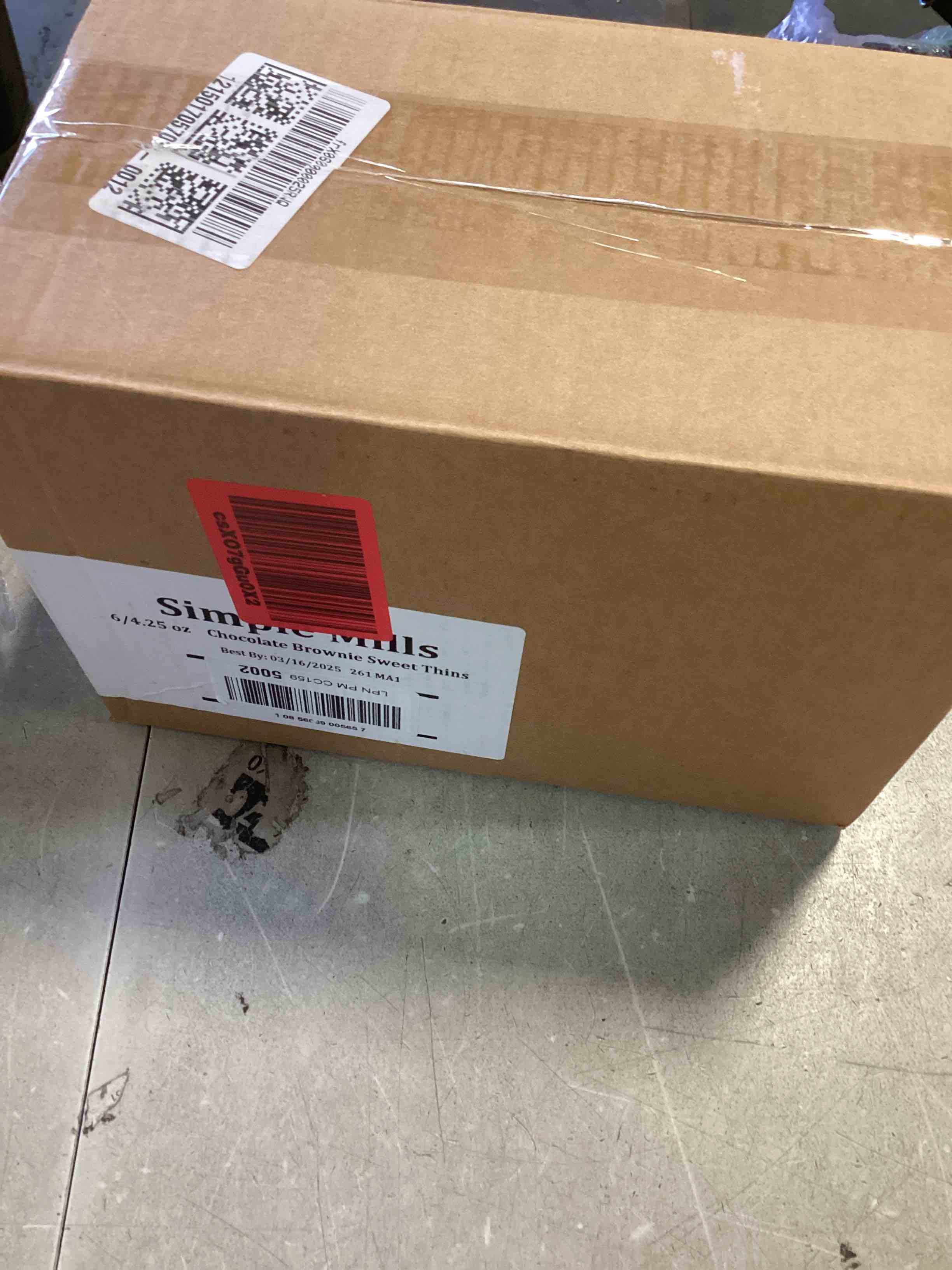 https://s3.amazonaws.com/lotting-images-prod/bidfta/PNK2139522_1742835761296.jpeg
