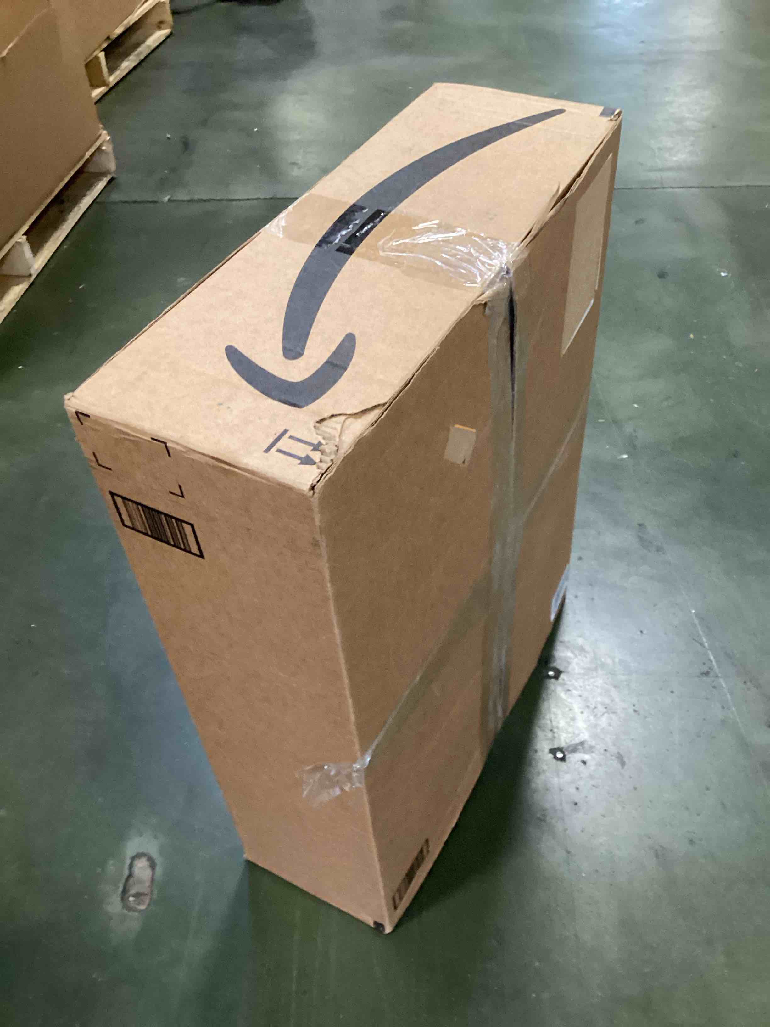 https://s3.amazonaws.com/lotting-images-prod/bidfta/PNK2140996_1740689851499.jpeg