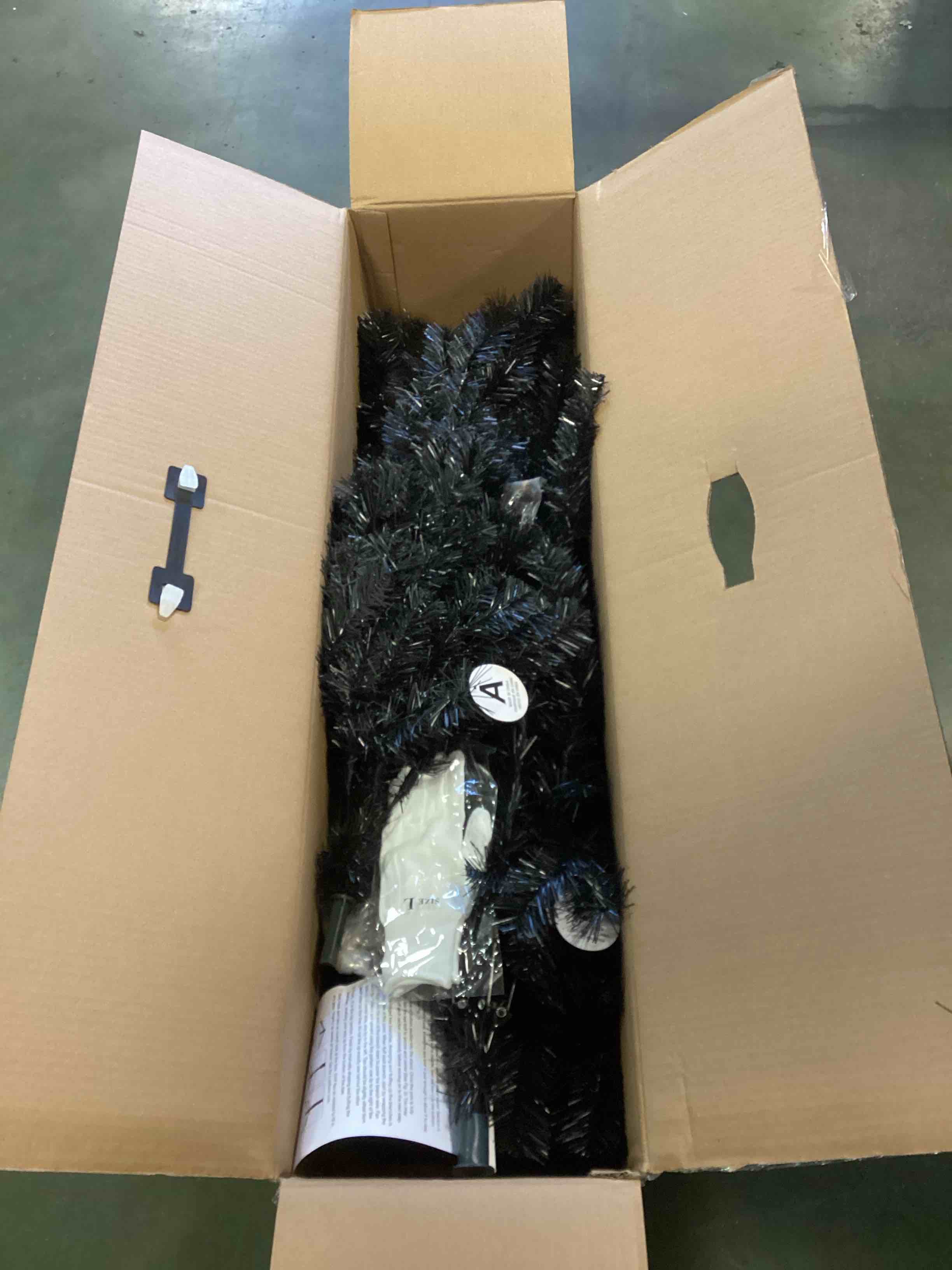 ki store black christmas tree 6.5ft artificial hinged christmas tree unlit for xmas halloween holiday party black 6.5ft