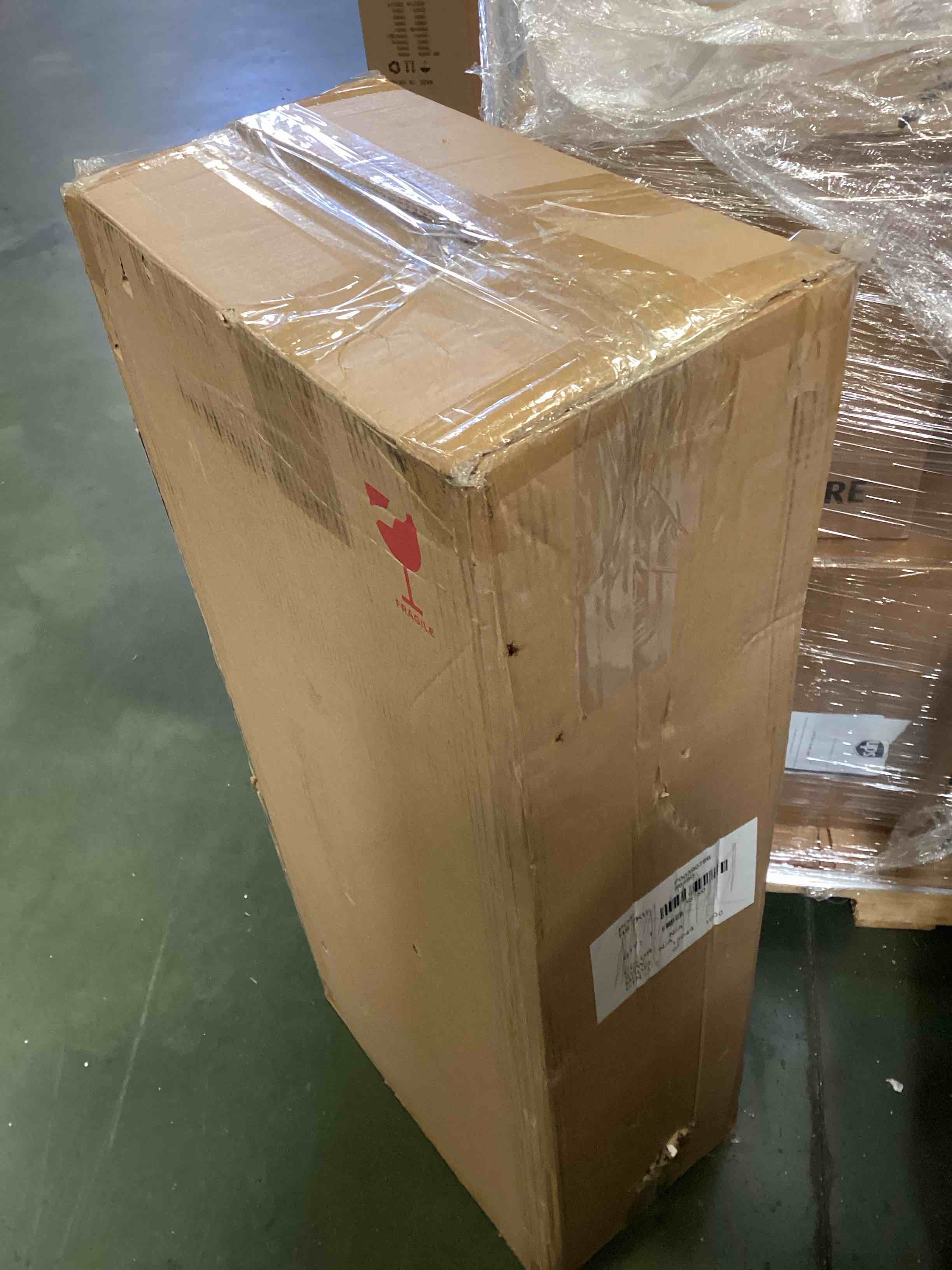https://s3.amazonaws.com/lotting-images-prod/bidfta/PNK2141881_1742838854951.jpeg