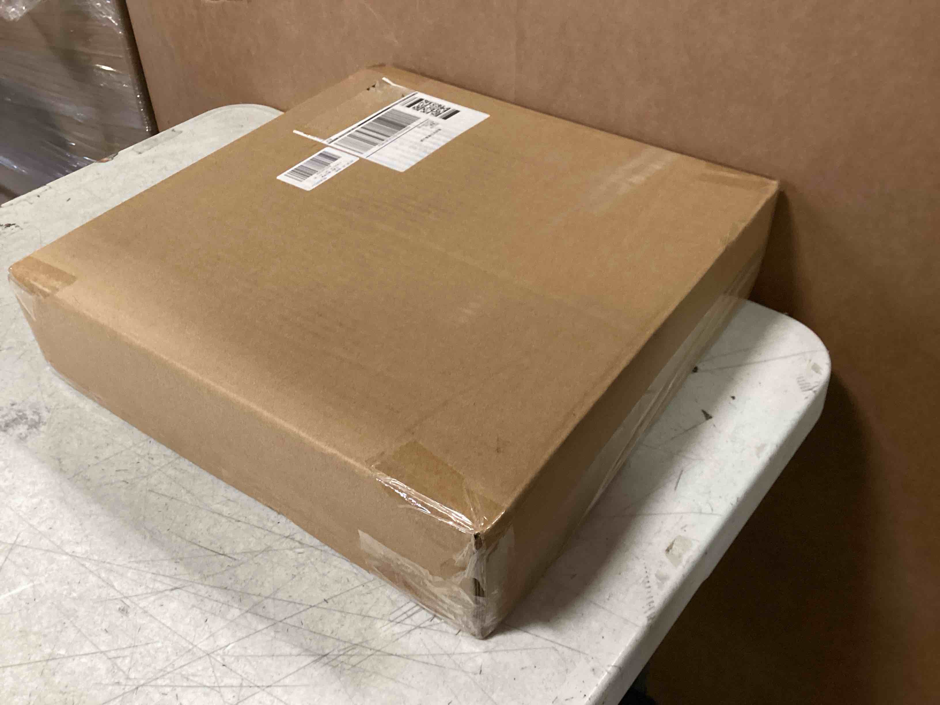 https://s3.amazonaws.com/lotting-images-prod/bidfta/PNK2142330_1743431161267.jpeg