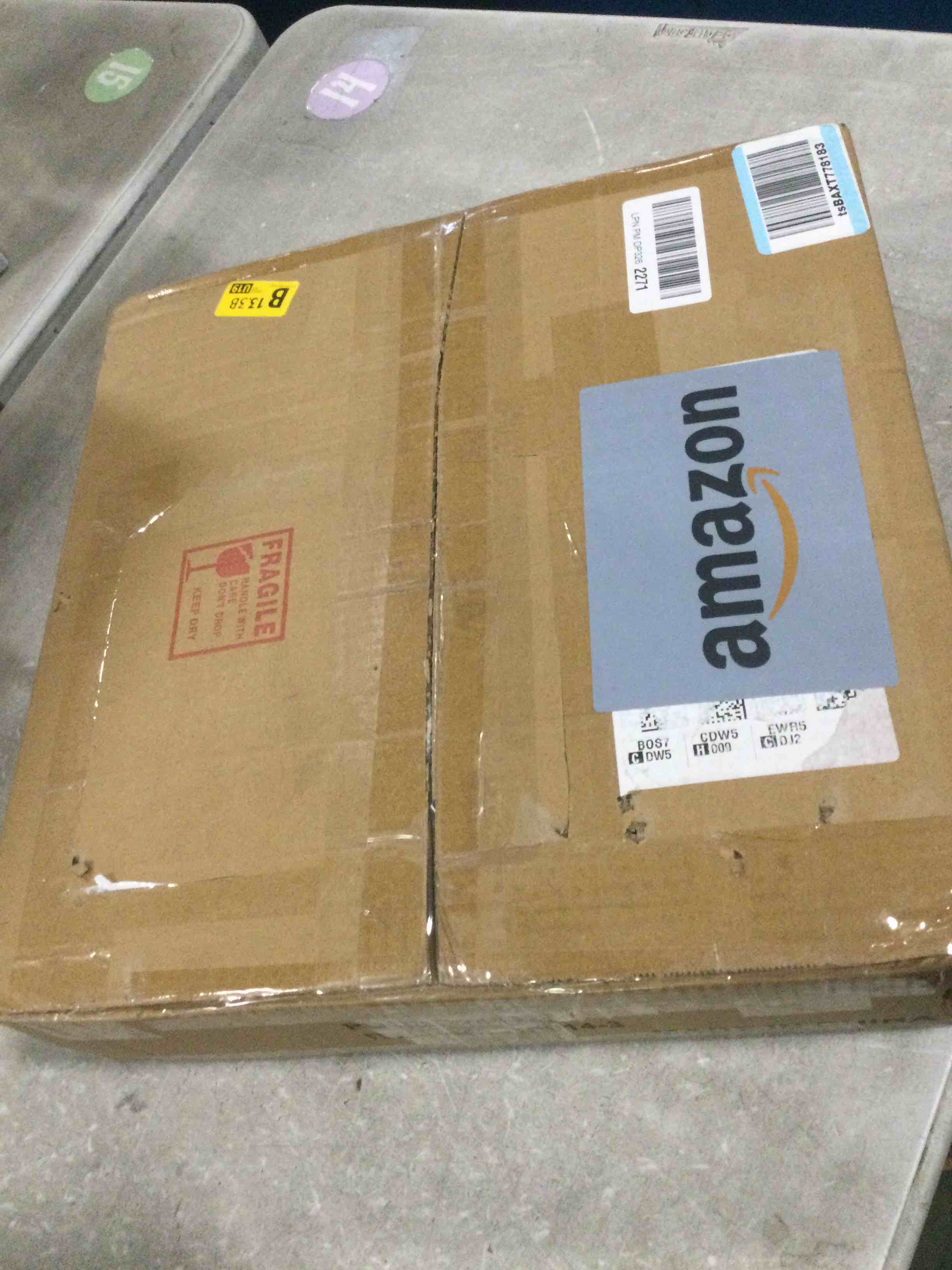 https://s3.amazonaws.com/lotting-images-prod/bidfta/PNK2146935_1740147627861.jpeg