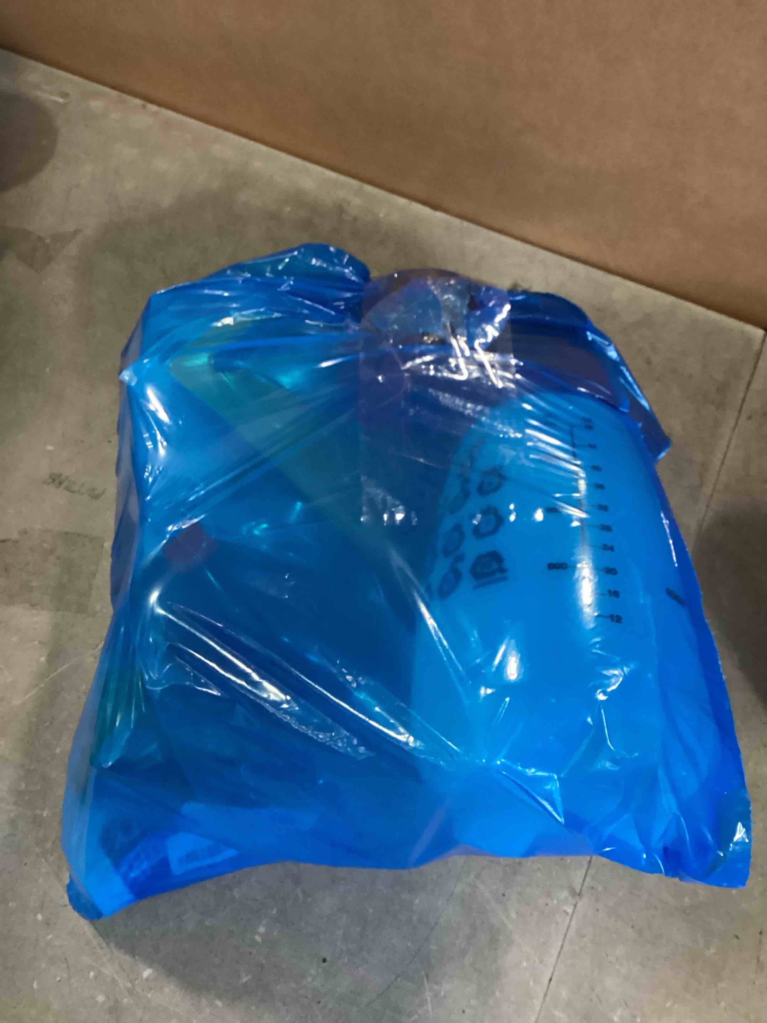 https://s3.amazonaws.com/lotting-images-prod/bidfta/PNK2147305_1740577134037.jpeg